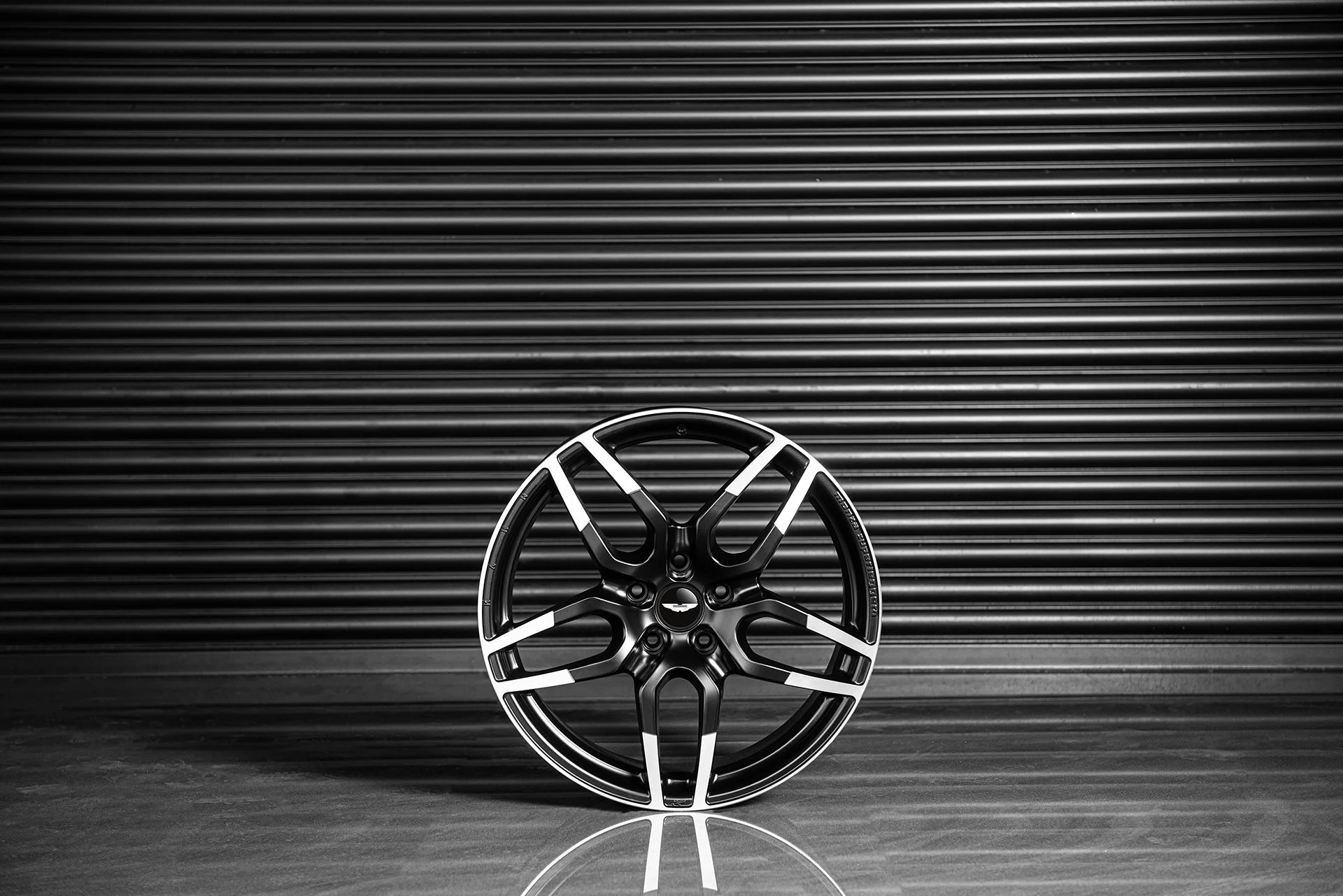 Aston Martin Rapide S (2013 Onwards) Forged Alloy Wheels - Monza Superleggera - Image 3