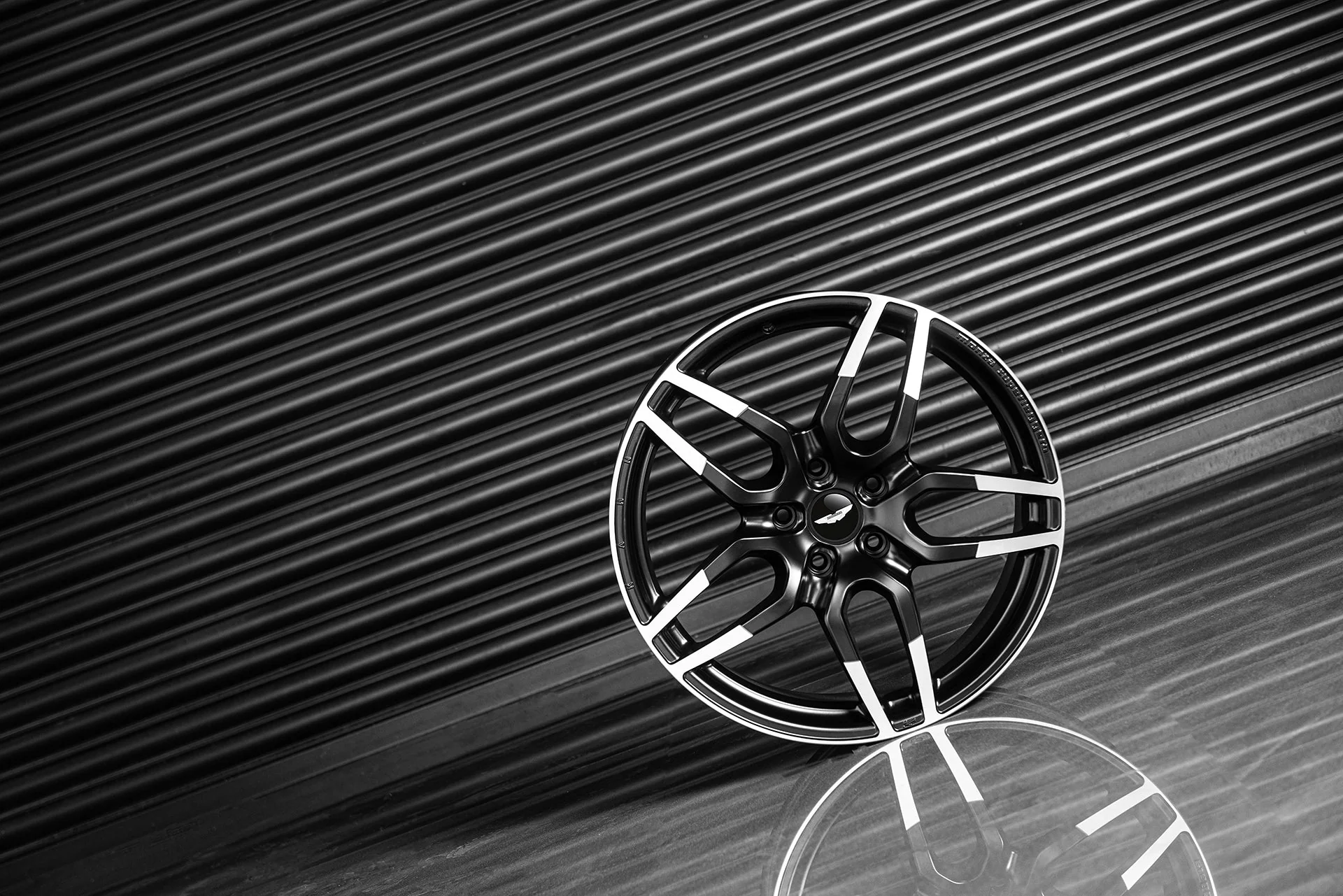 Aston Martin Rapide S (2013 Onwards) Forged Alloy Wheels - Monza Superleggera - Image 4