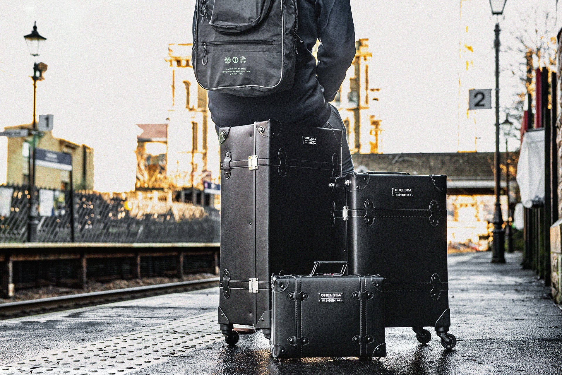 Chelsea Truck Company Vintage Inspired Travel Luggage Set - Image 16