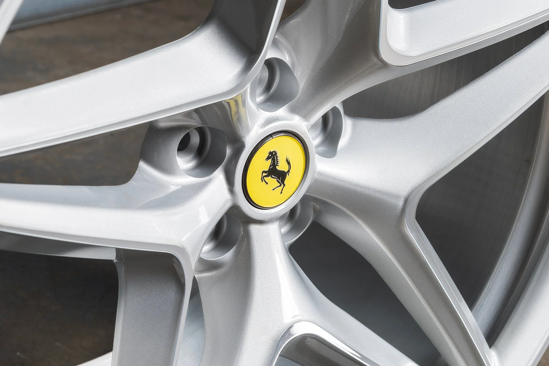 Ferrari California Type 62 Forged Alloy Wheels - Image 4