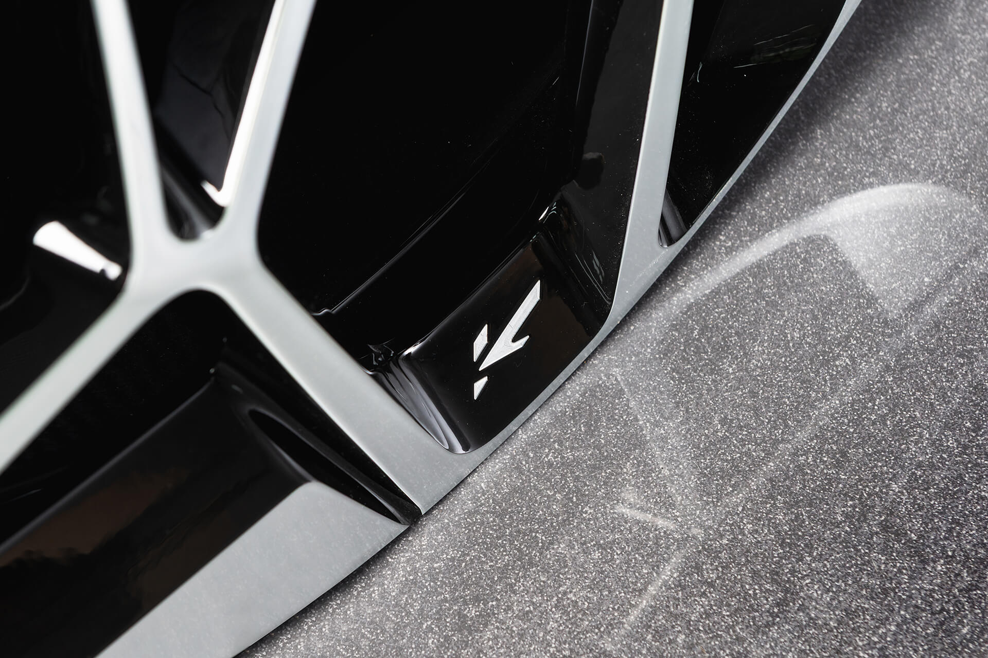 Ferrari Purosangue (2023 Onwards) Type 75 Forged Light Alloy Wheels - Image 10