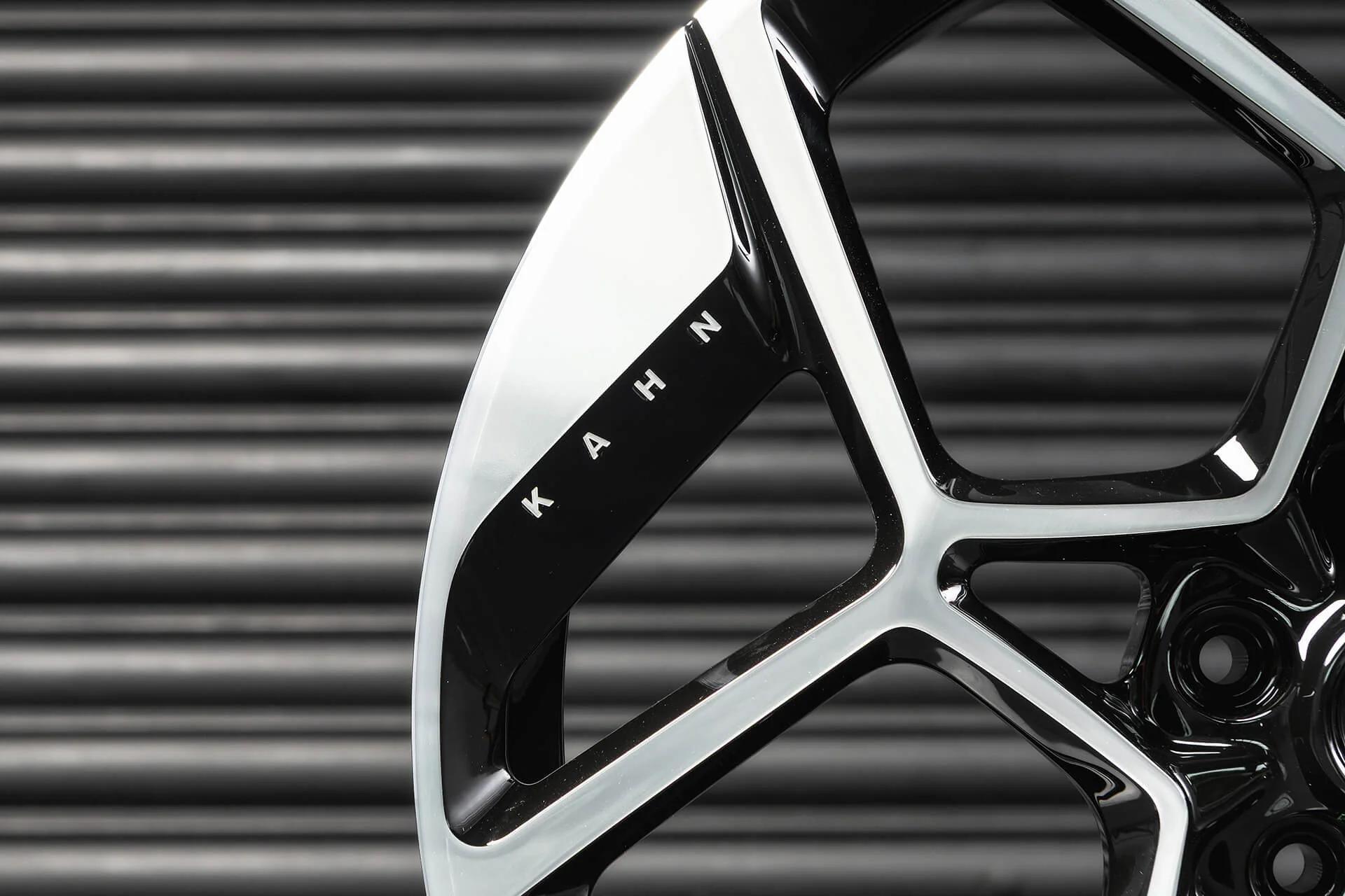 Ferrari Purosangue (2023 Onwards) Type 75 Forged Light Alloy Wheels - Image 7