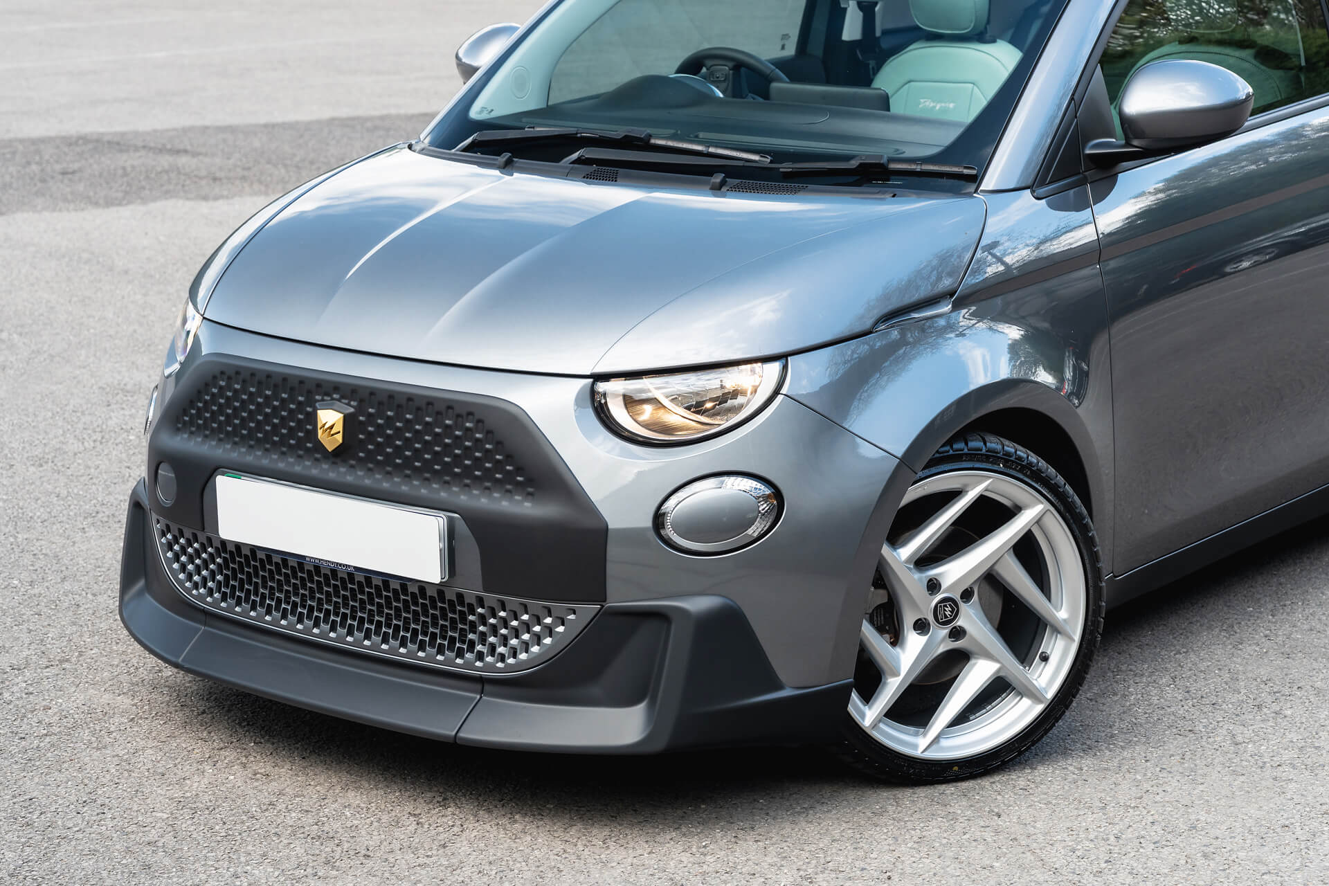 Fiat 500e (2020 Onwards) Designio Bonnet Mask - Image 5