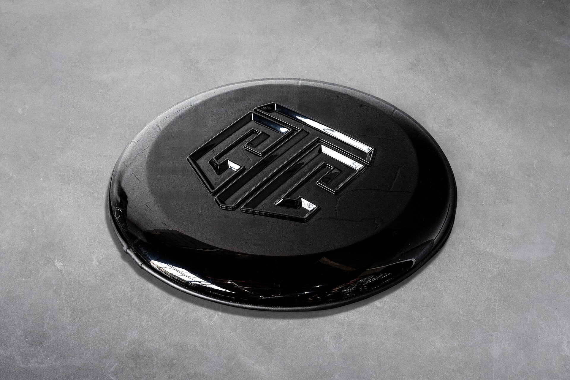 INEOS Grenadier (2023 Onwards) Crest Logo Hard Spare Wheel Cover - Image 7