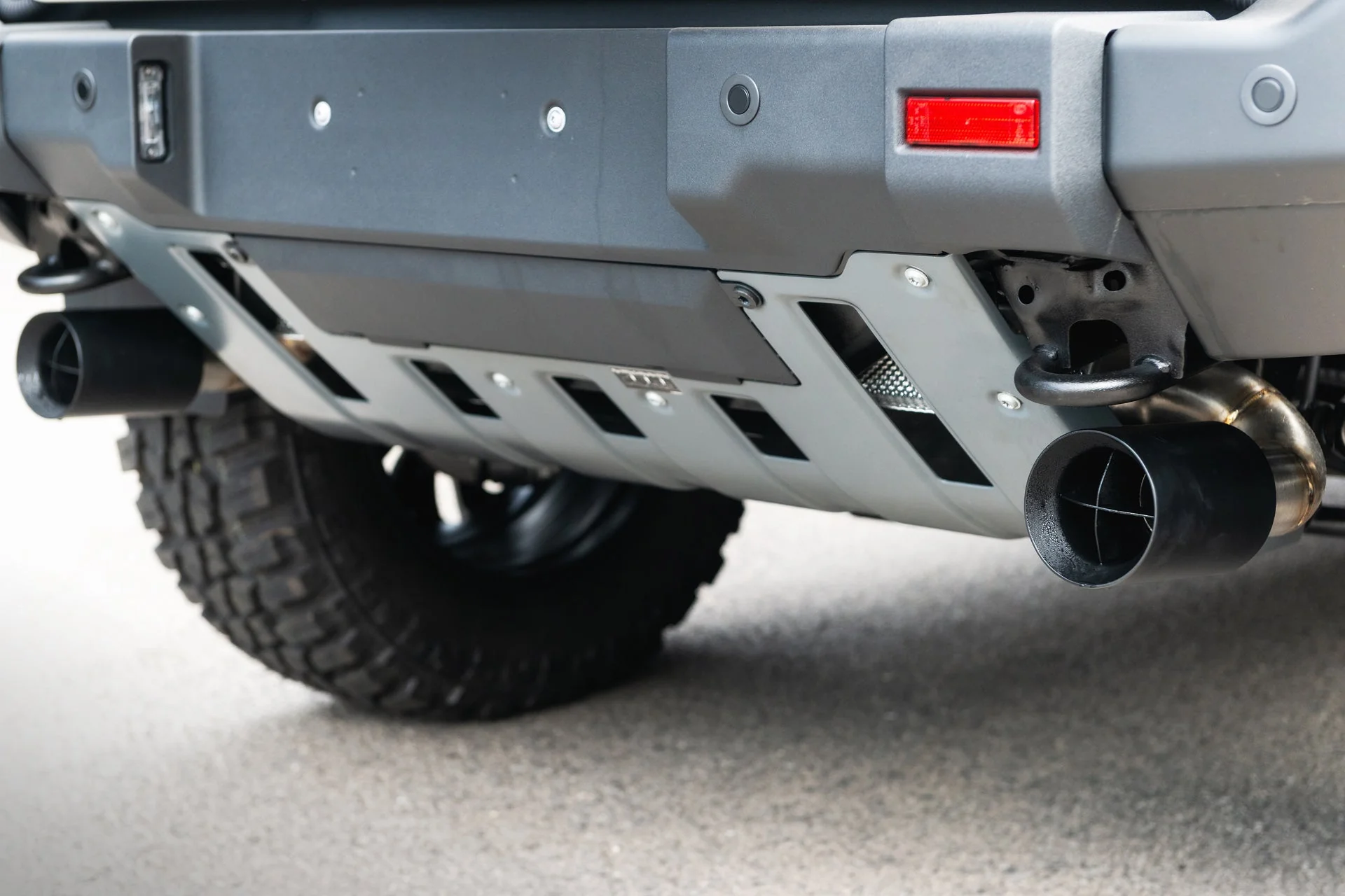INEOS Grenadier (2023 Onwards) Black Crosshair Exhaust System - Diesel - Image 16