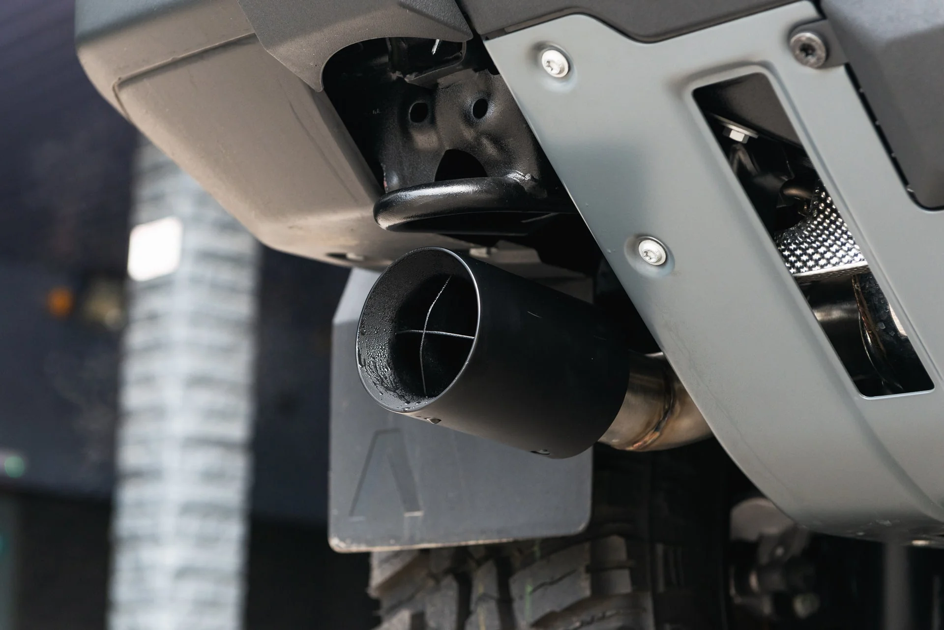 INEOS Grenadier (2023 Onwards) Black Crosshair Exhaust System - Diesel - Image 7