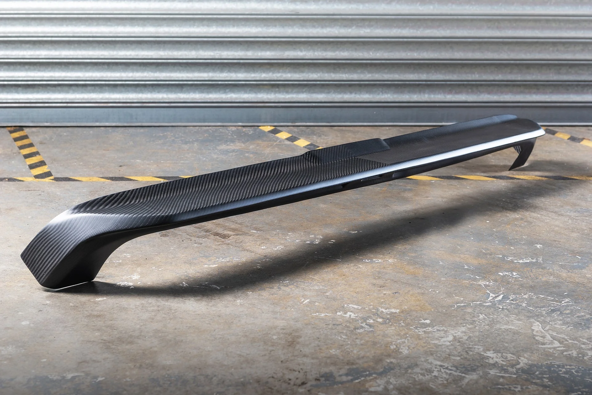 INEOS Grenadier (2023 Onwards) Exposed Matte Carbon Upper Rear Roof Wing - Image 2