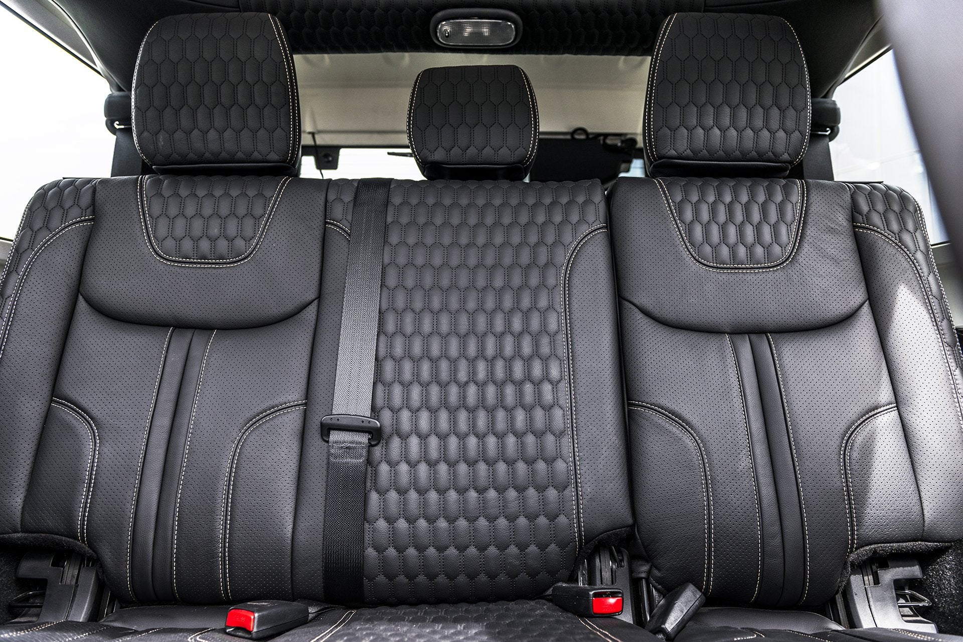 Jeep Wrangler JK 4 Door (2013-2018) Comfort Leather Interior - Image 4