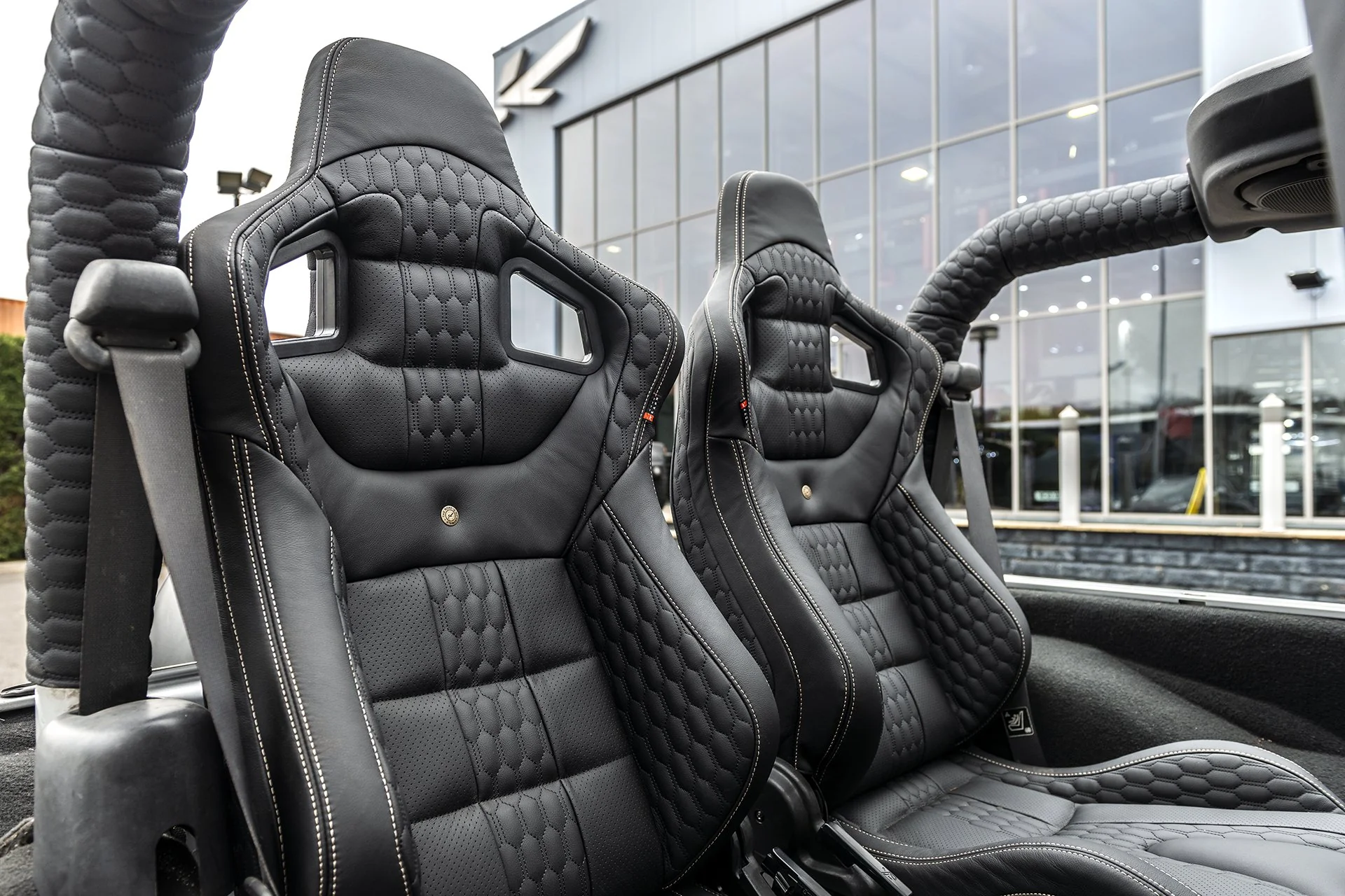 Jeep Wrangler JK 2 Door (2007-2018) 4 Seats Sport Leather Interior - Image 7