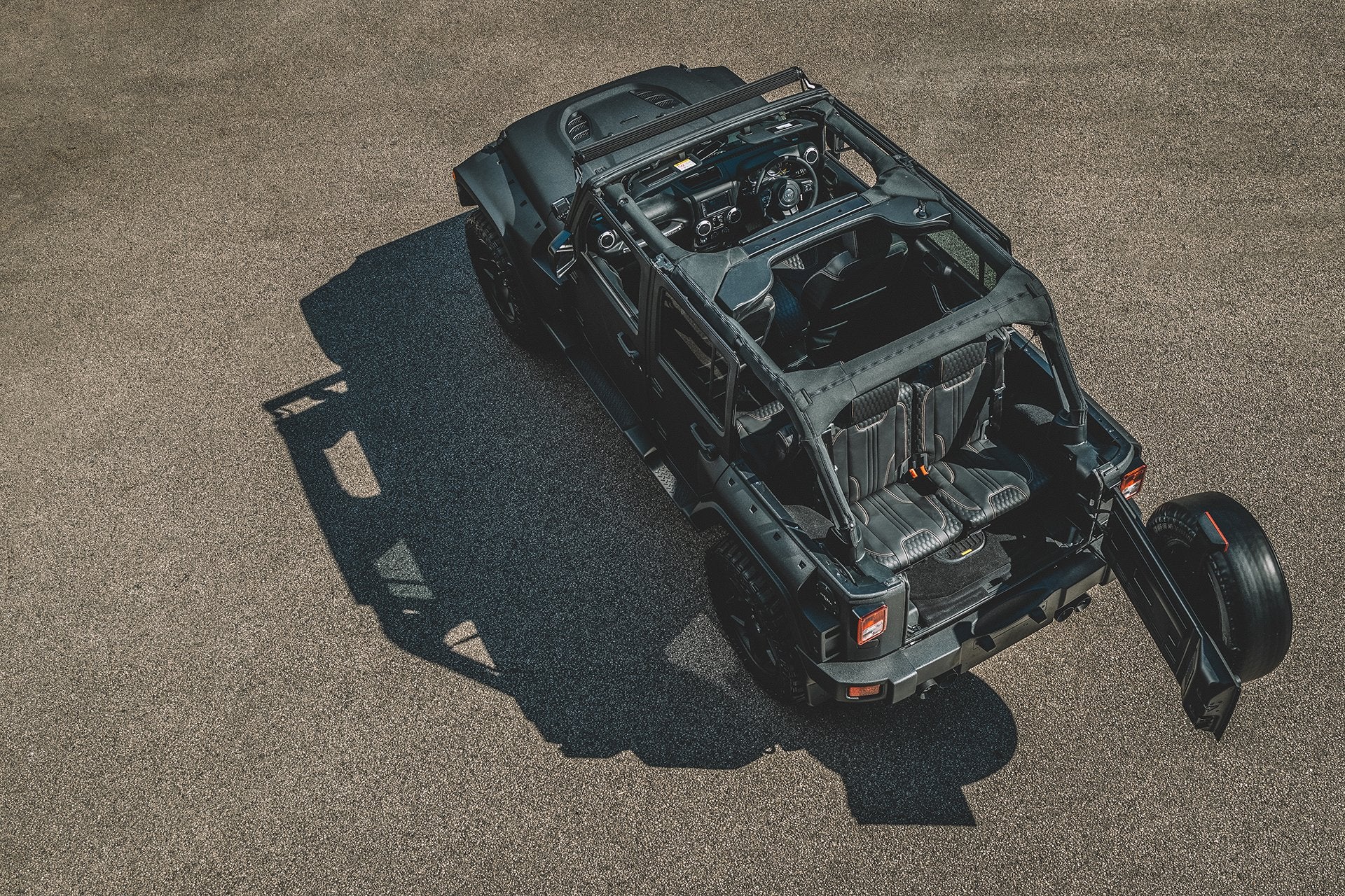 Jeep Wrangler JK 4 Door (2007-2018) 7 Seat Conversion - Image 2
