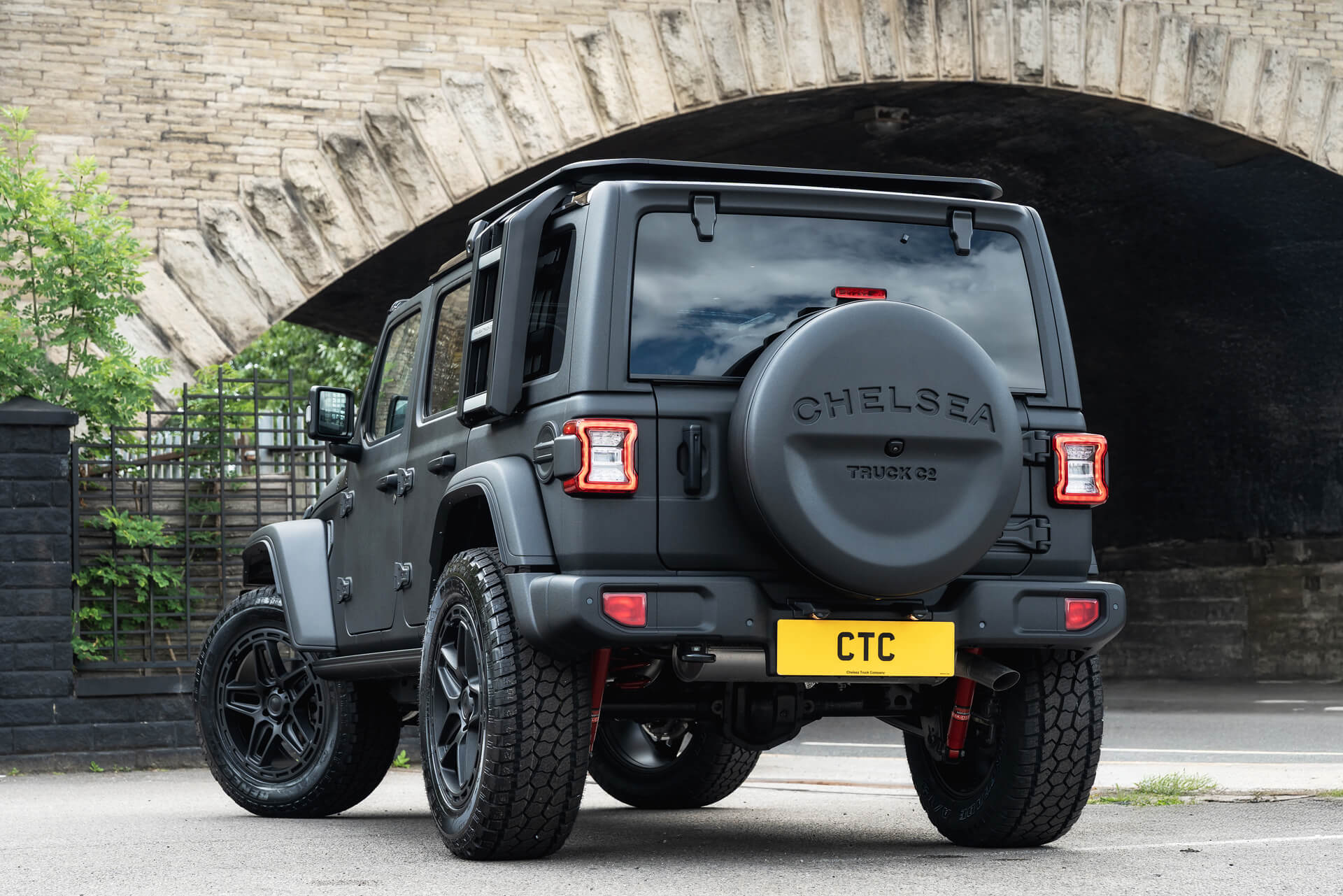 Jeep Wrangler JL (2018 Onwards) Chelsea Truck Company Expedition Hard Spare Wheel Cover - Image 14