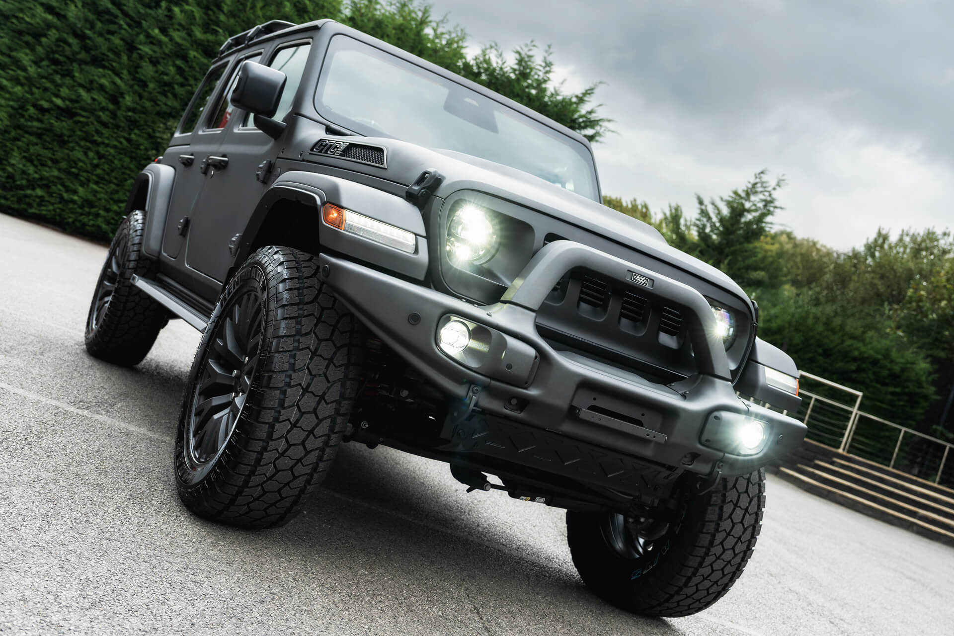 JEEP WRANGLER JL (2018 Onwards) Expedition Front Bumper with Integrated A Bar - Image 14