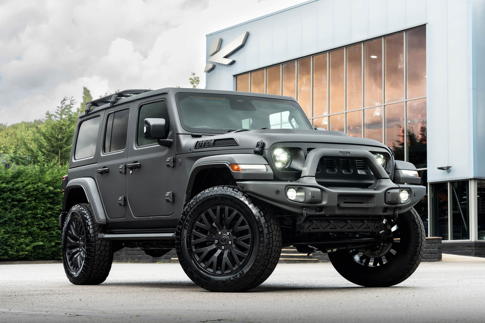 JEEP WRANGLER JL (2018 Onwards) Expedition Front Bumper with Integrated A Bar - Image 28