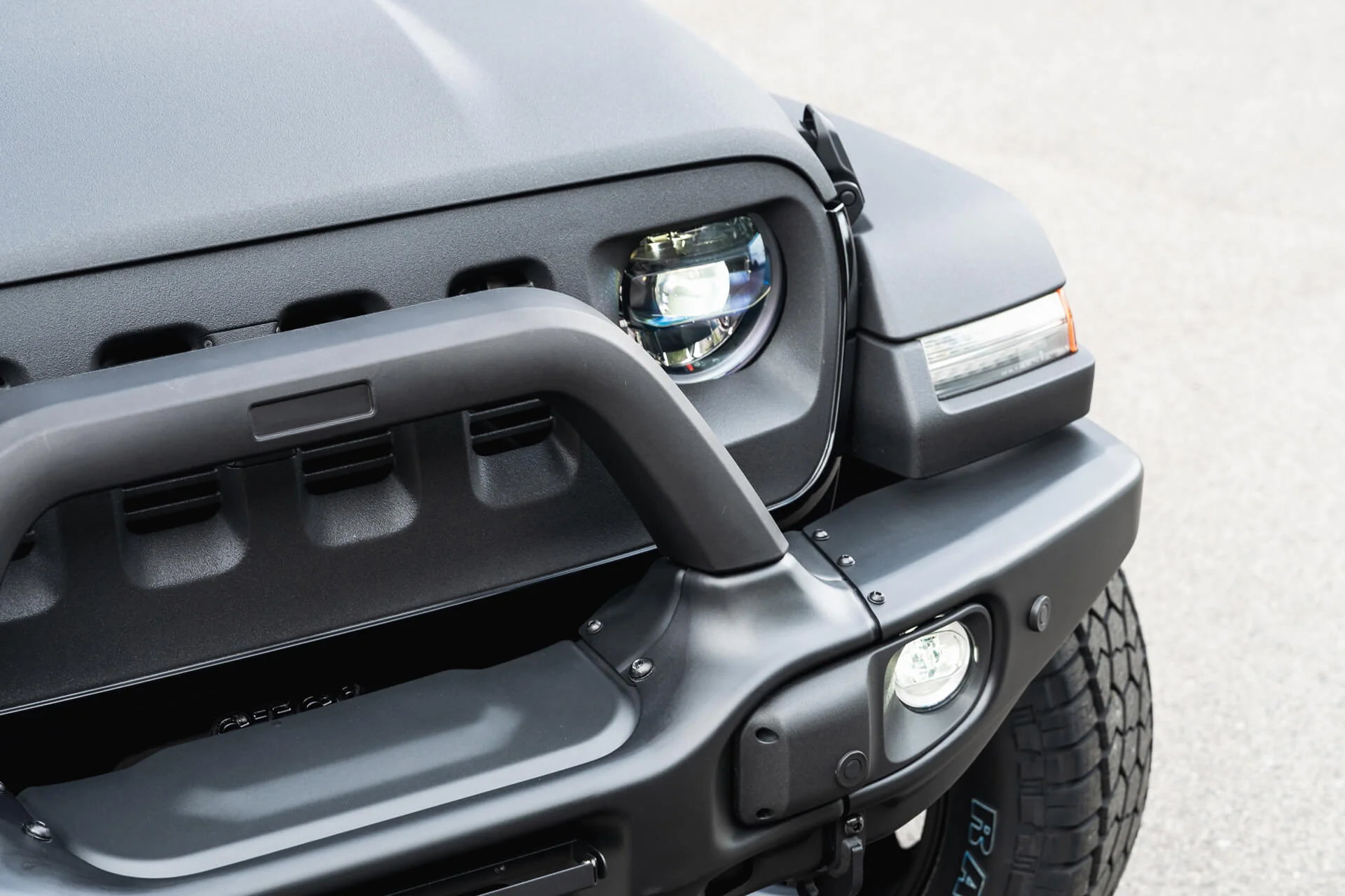 JEEP WRANGLER JL (2018 Onwards) Expedition Front Bumper with Integrated A Bar - Image 5