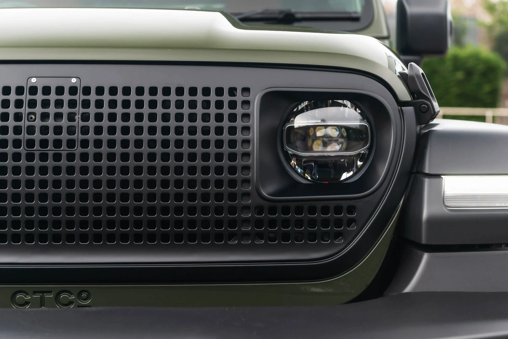 JEEP WRANGLER JL (2018 Onwards) Heritage Lattice Front Grille - Image 21