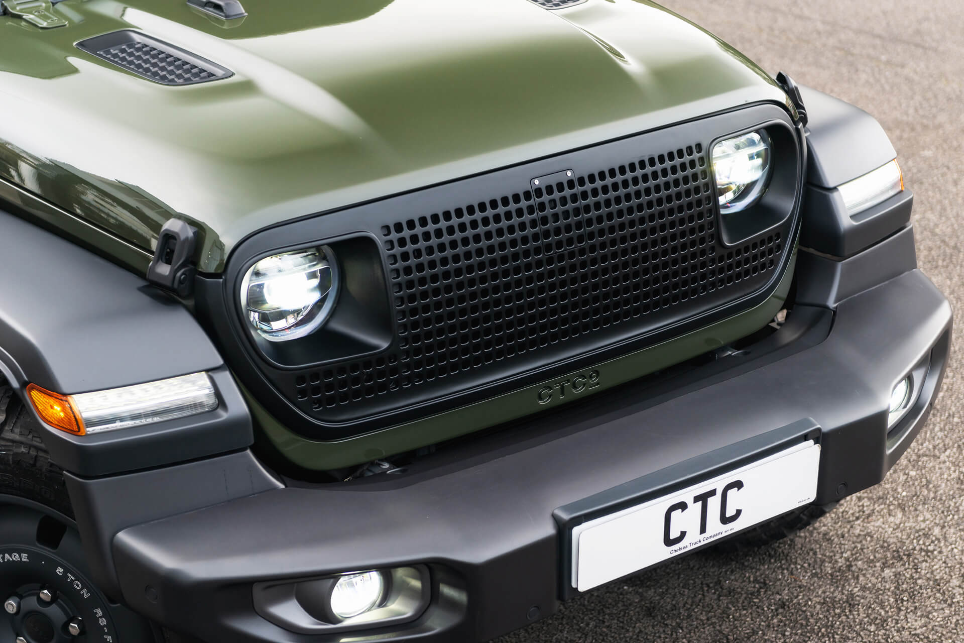 JEEP WRANGLER JL (2018 Onwards) Heritage Lattice Front Grille - Image 8