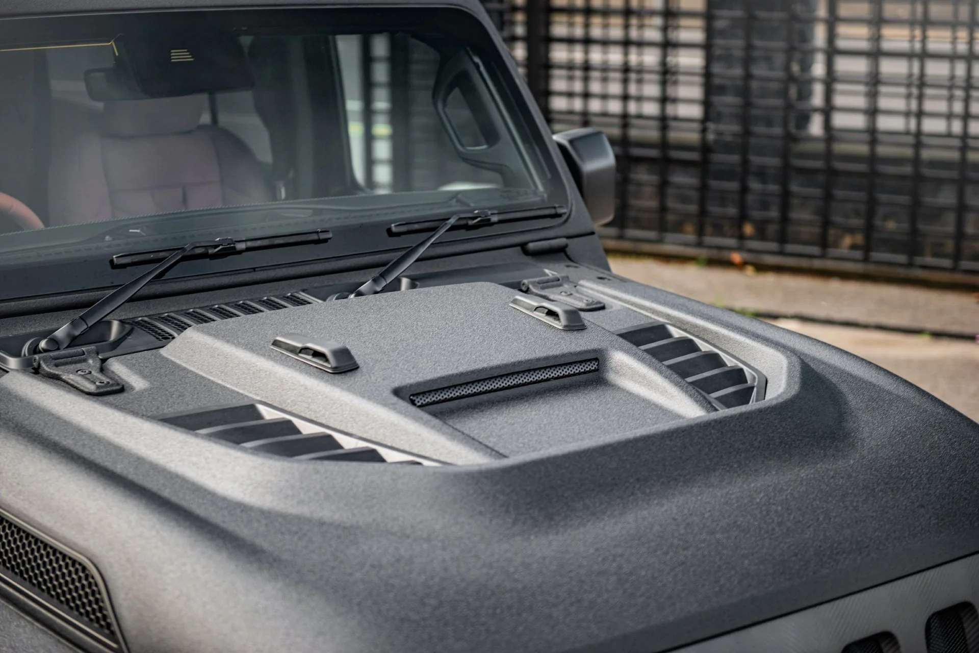 JEEP WRANGLER JL (2018 Onwards) Iron Man Vented Bonnet - Image 10