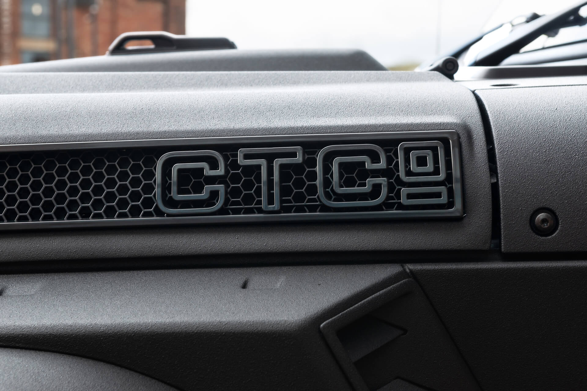 JEEP WRANGLER JL (2018 Onwards) Iron Man Vented Bonnet - Image 15