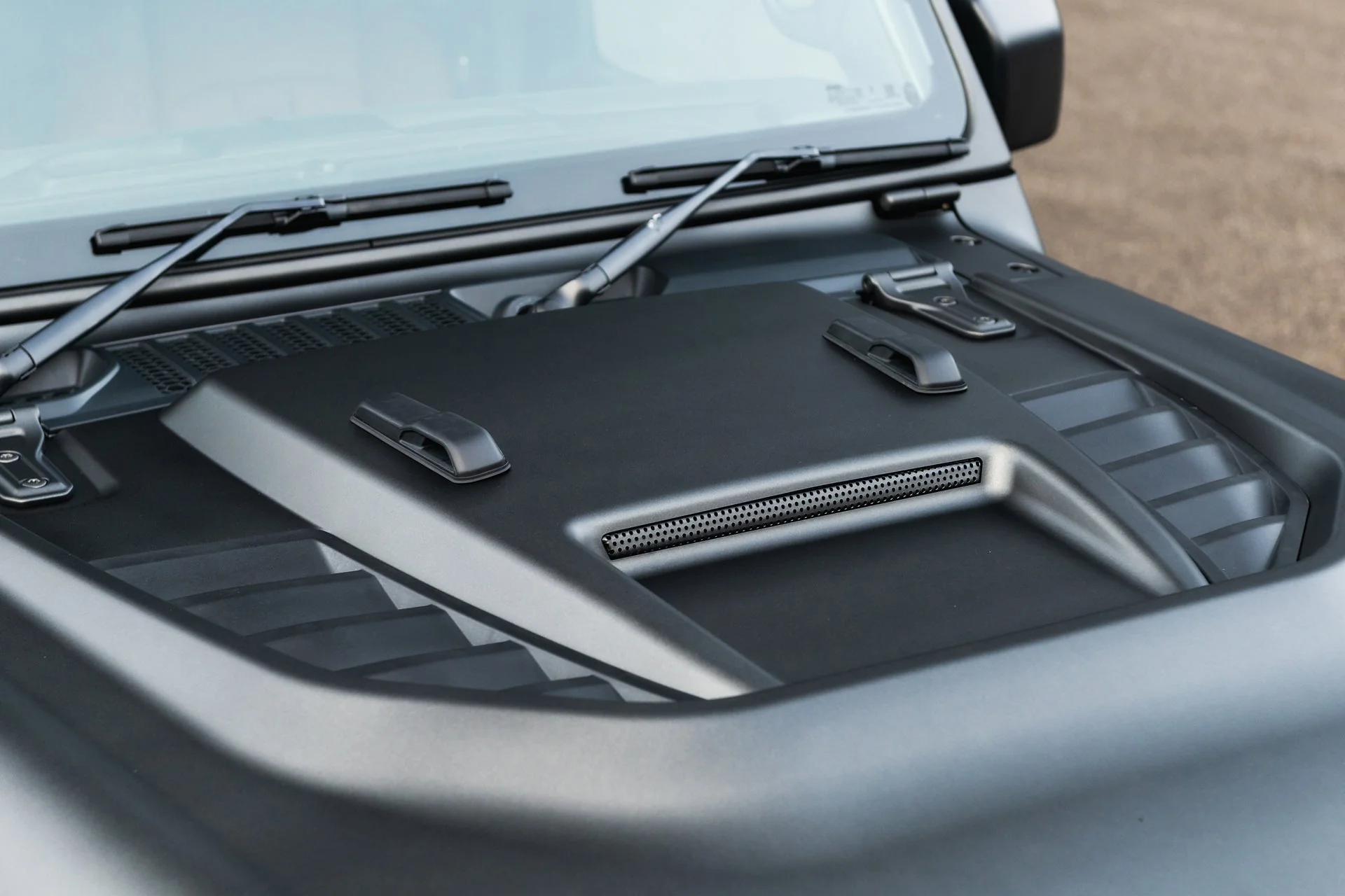 JEEP WRANGLER JL (2018 Onwards) Iron Man Vented Bonnet - Image 29