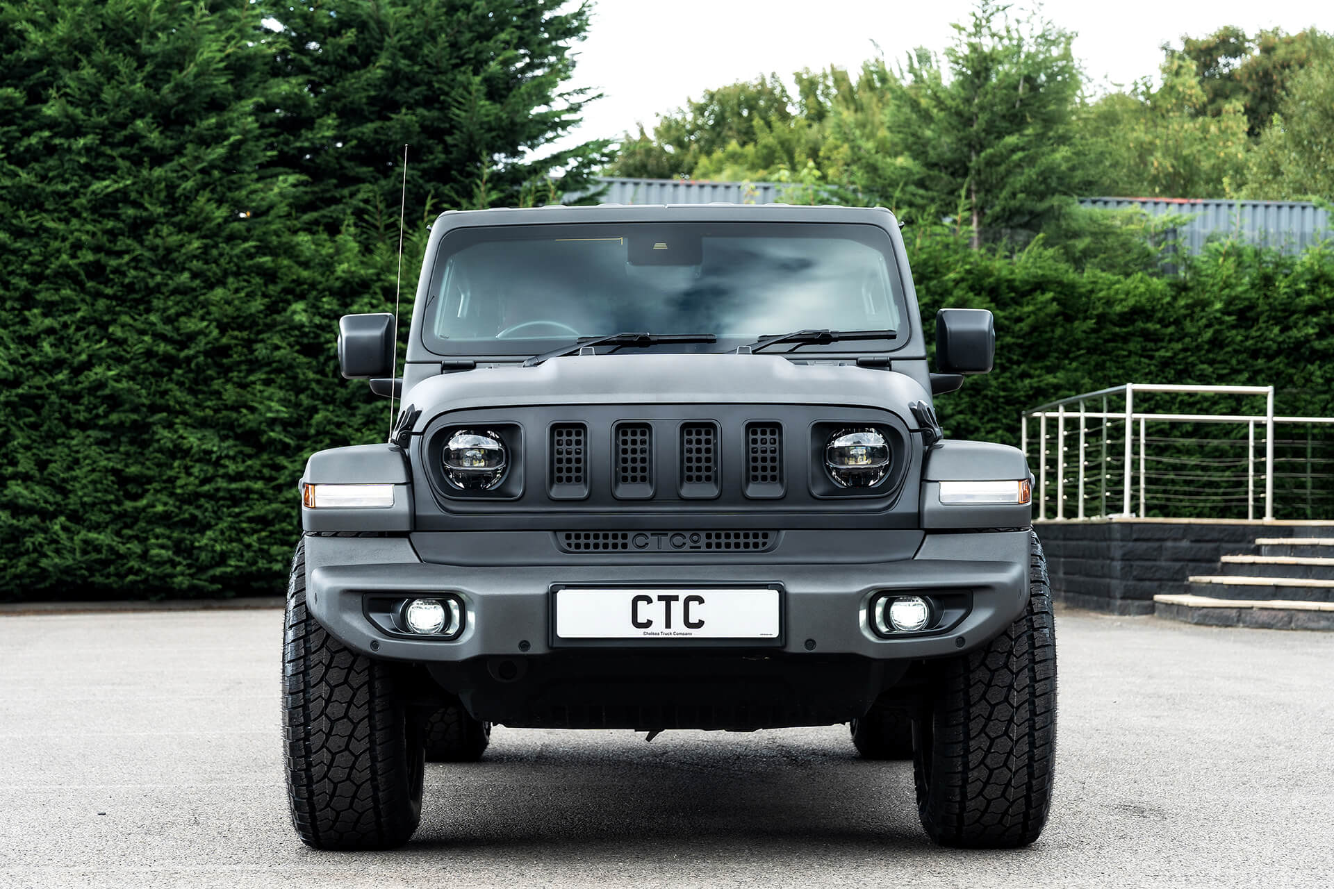 JEEP WRANGLER JL (2018 Onwards) IRONMAN 4 SLOT FRONT GRILLE