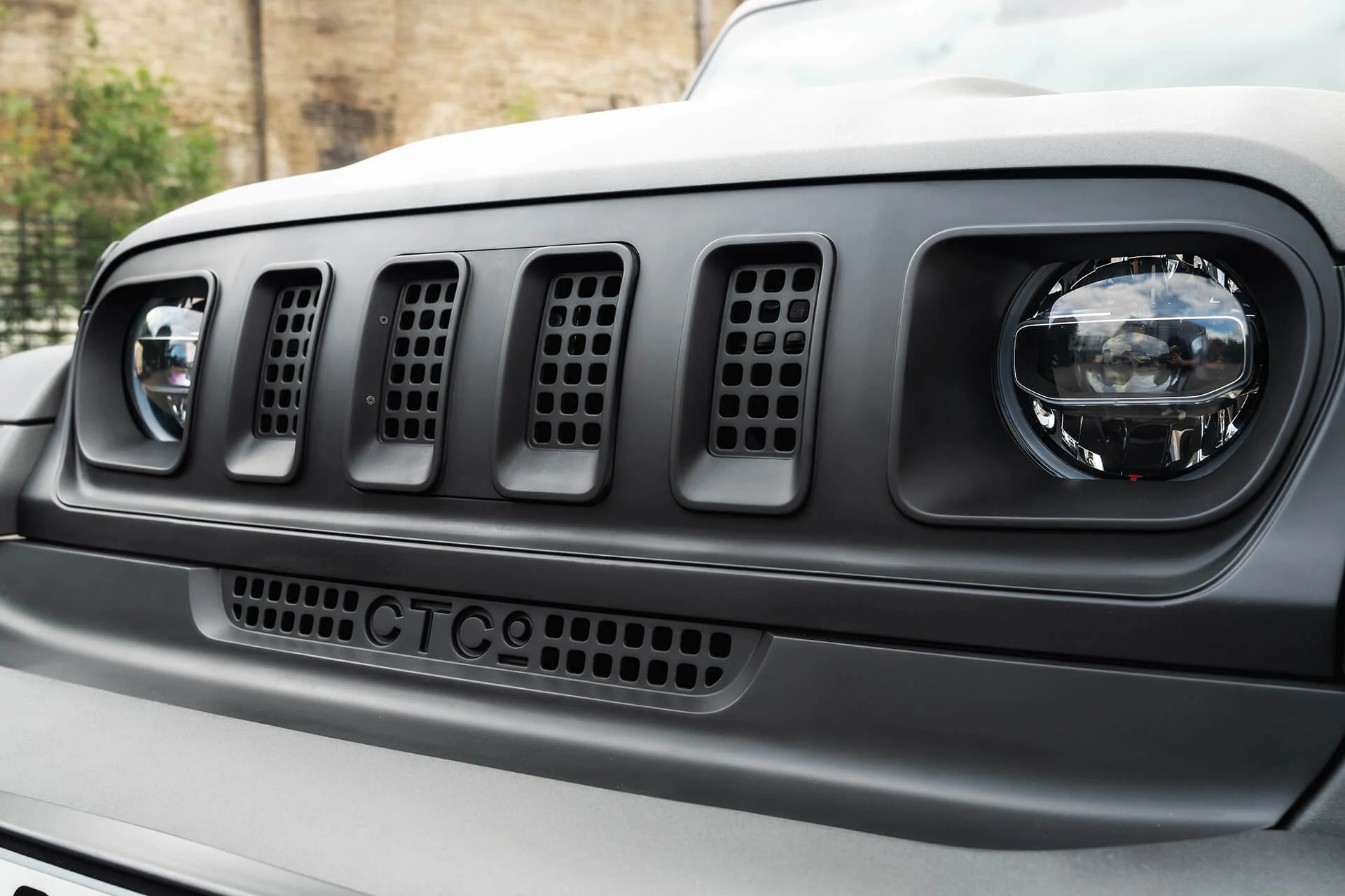 JEEP WRANGLER JL (2018 Onwards) IRONMAN 4 SLOT FRONT GRILLE - Image 13
