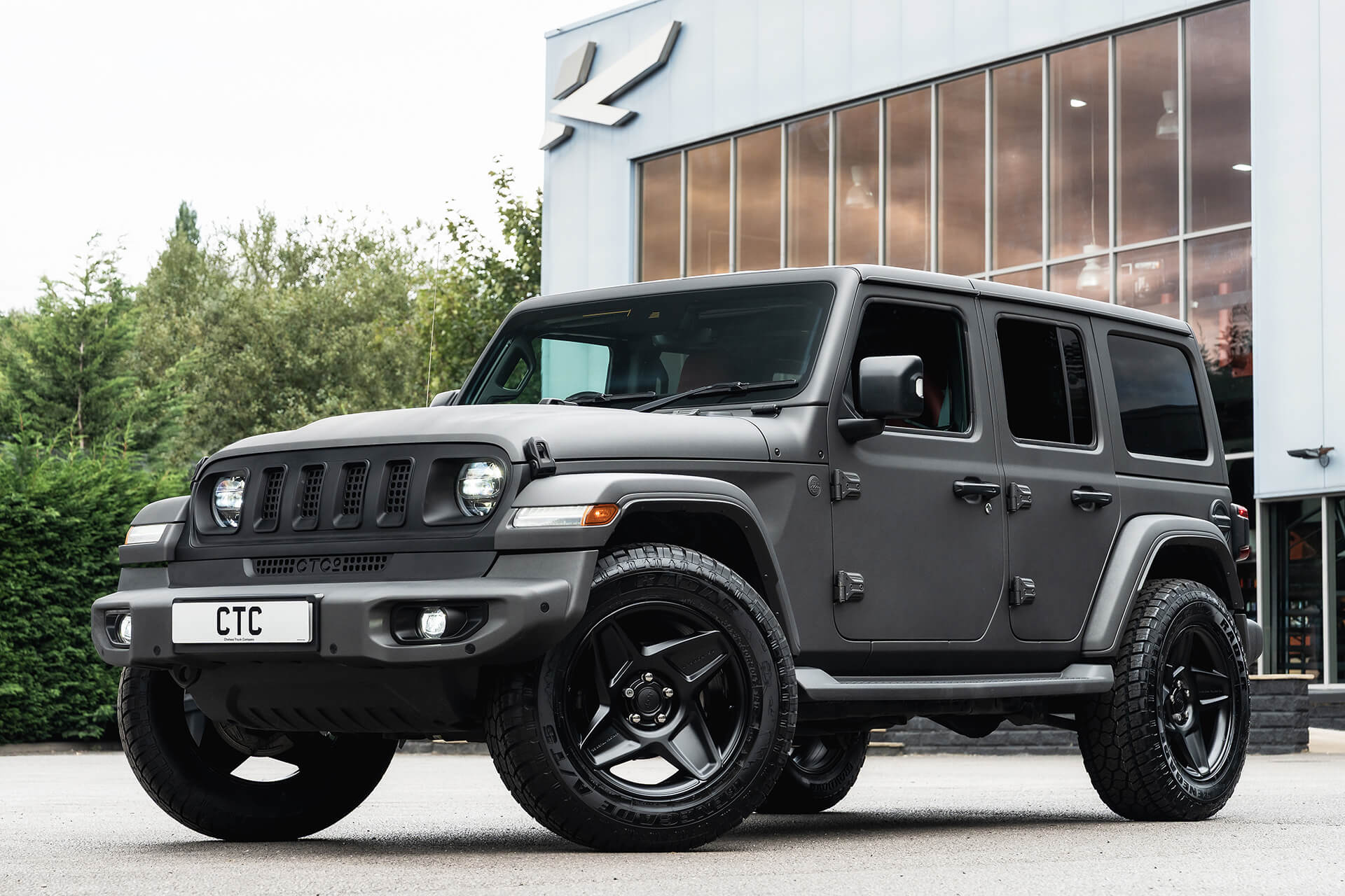 JEEP WRANGLER JL (2018 Onwards) IRONMAN 4 SLOT FRONT GRILLE - Image 6