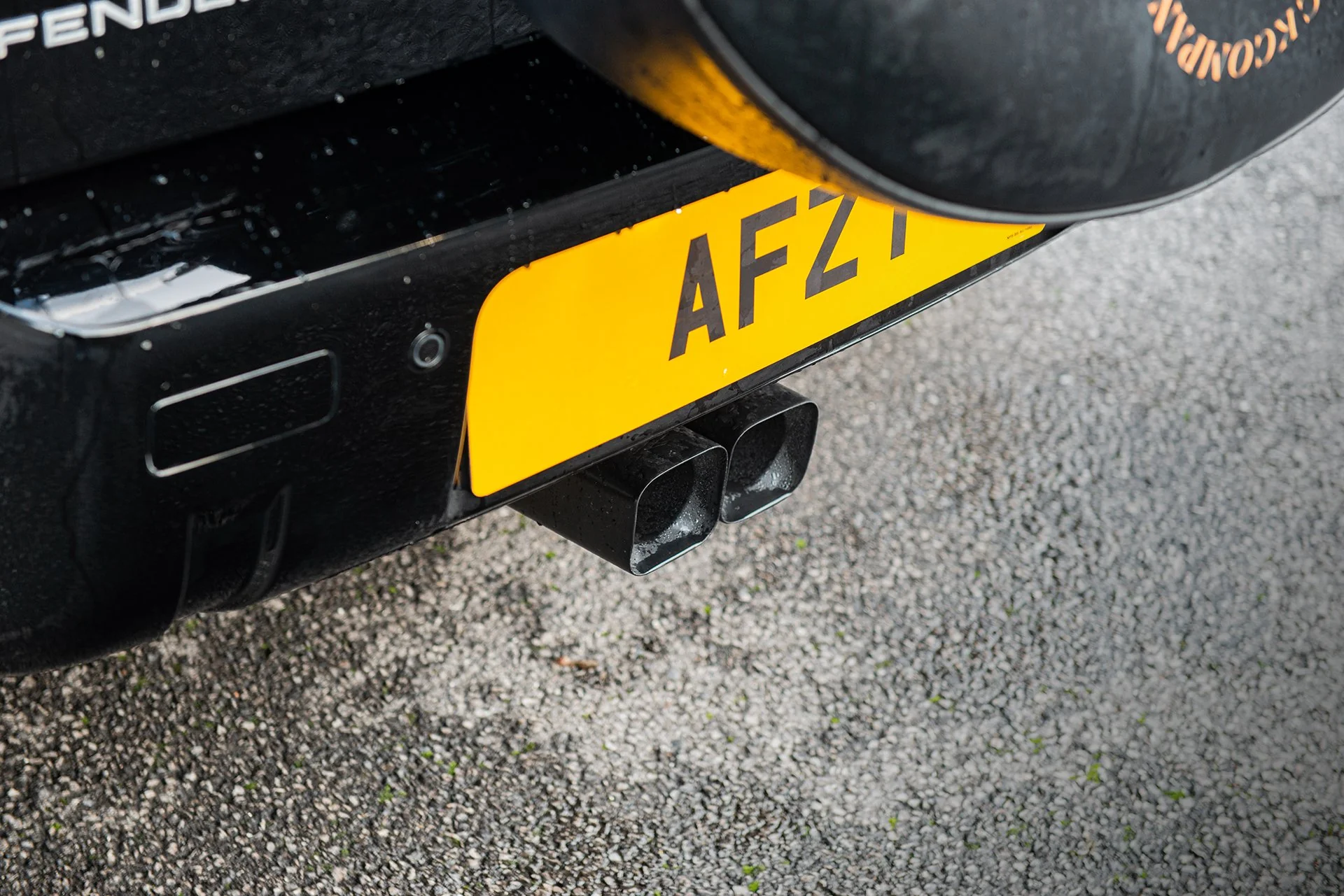Land Rover Defender 110 2.0 Diesel (2020 Onwards) Twin Exhaust System - Image 3