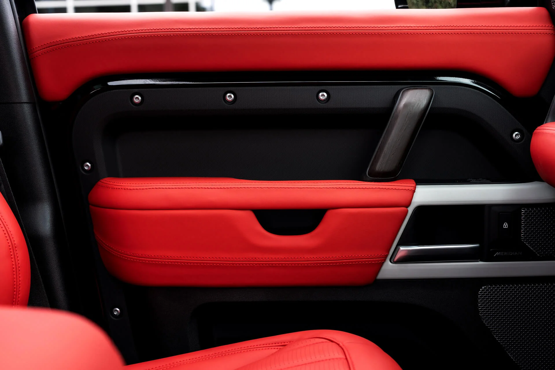 Land Rover Defender 110 (2020 Onwards) Comfort Leather Interior - Image 12