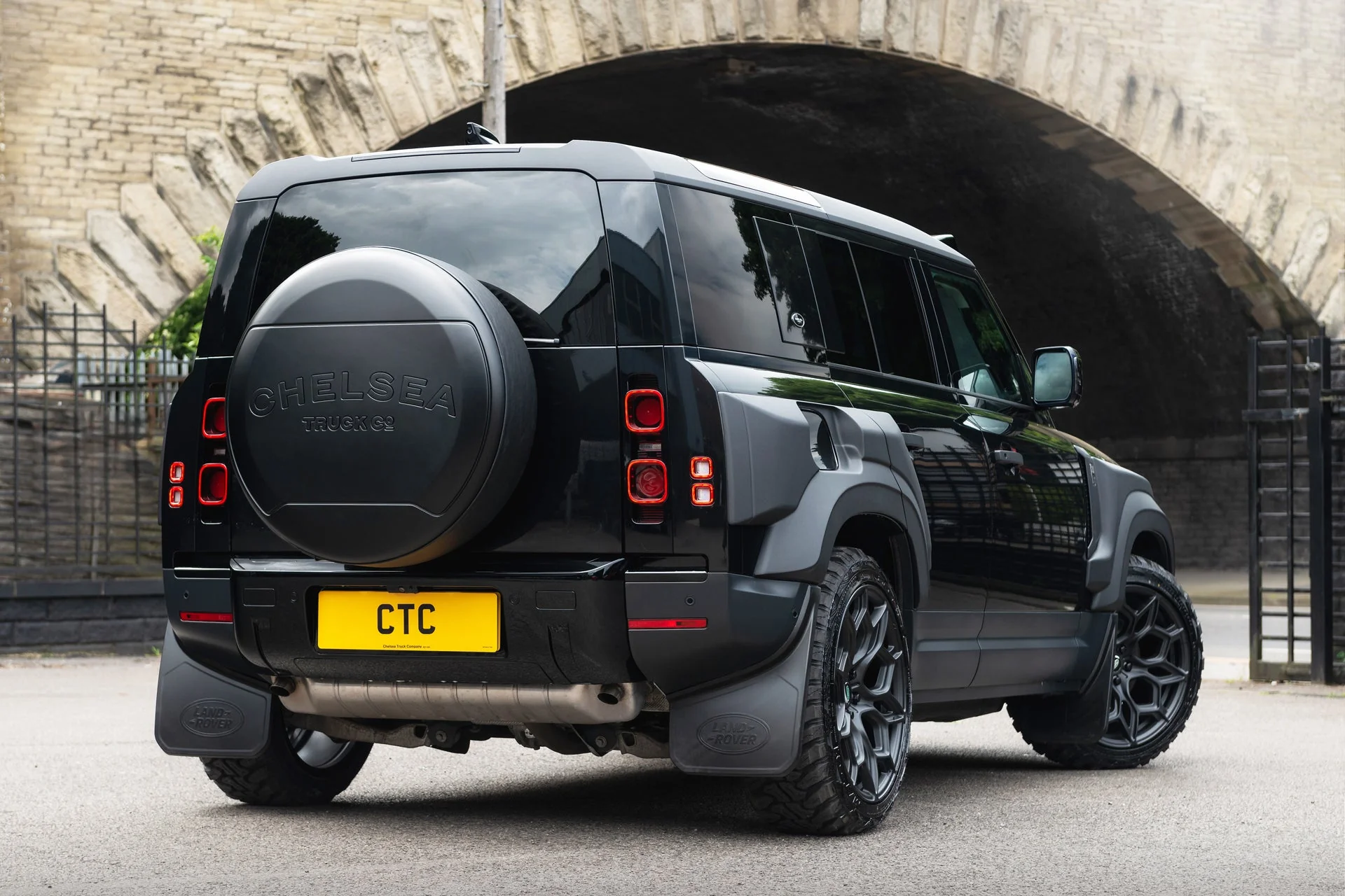 Land Rover Defender 110 (2020 Onwards) Wide Track Bodykit - Image 42