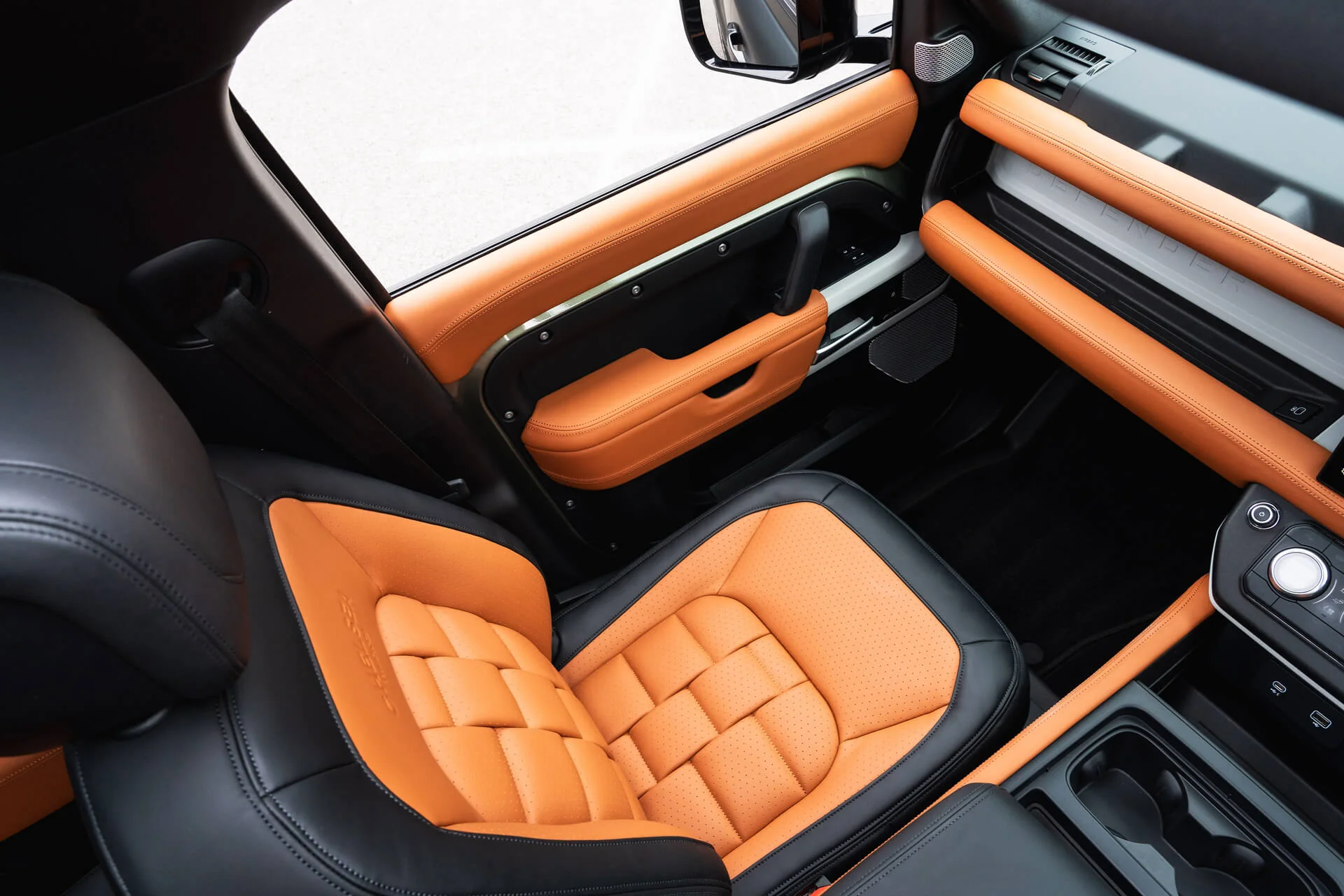 Land Rover Defender 130 (2020 Onwards) Comfort Leather Interior - Image 23