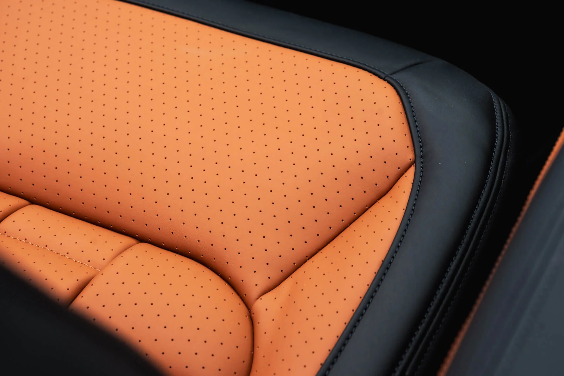 Land Rover Defender 130 (2020 Onwards) Comfort Leather Interior - Image 36