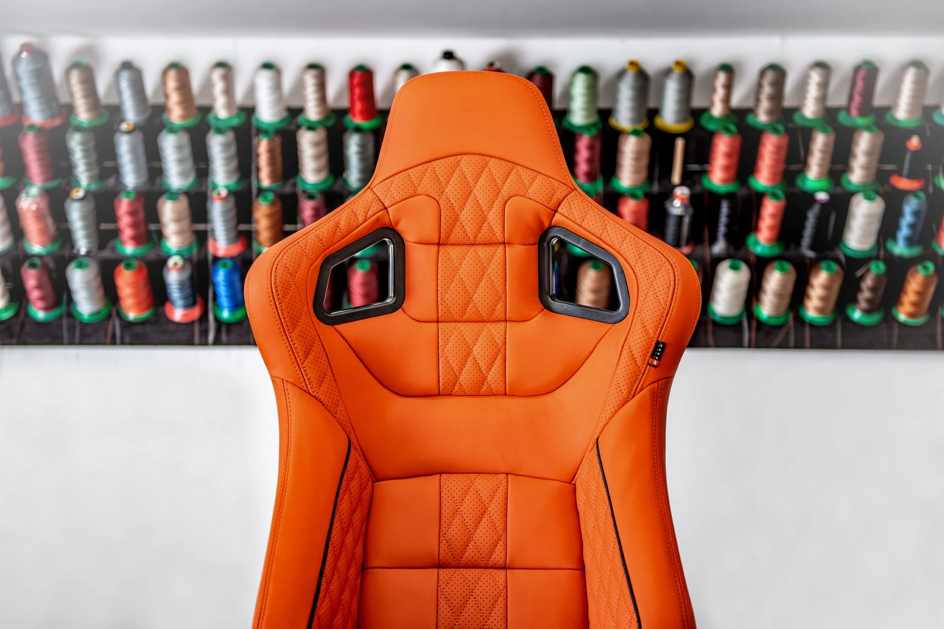 Land Rover Defender (1991-2016) GTB Sport Seats -Pair - Image 6