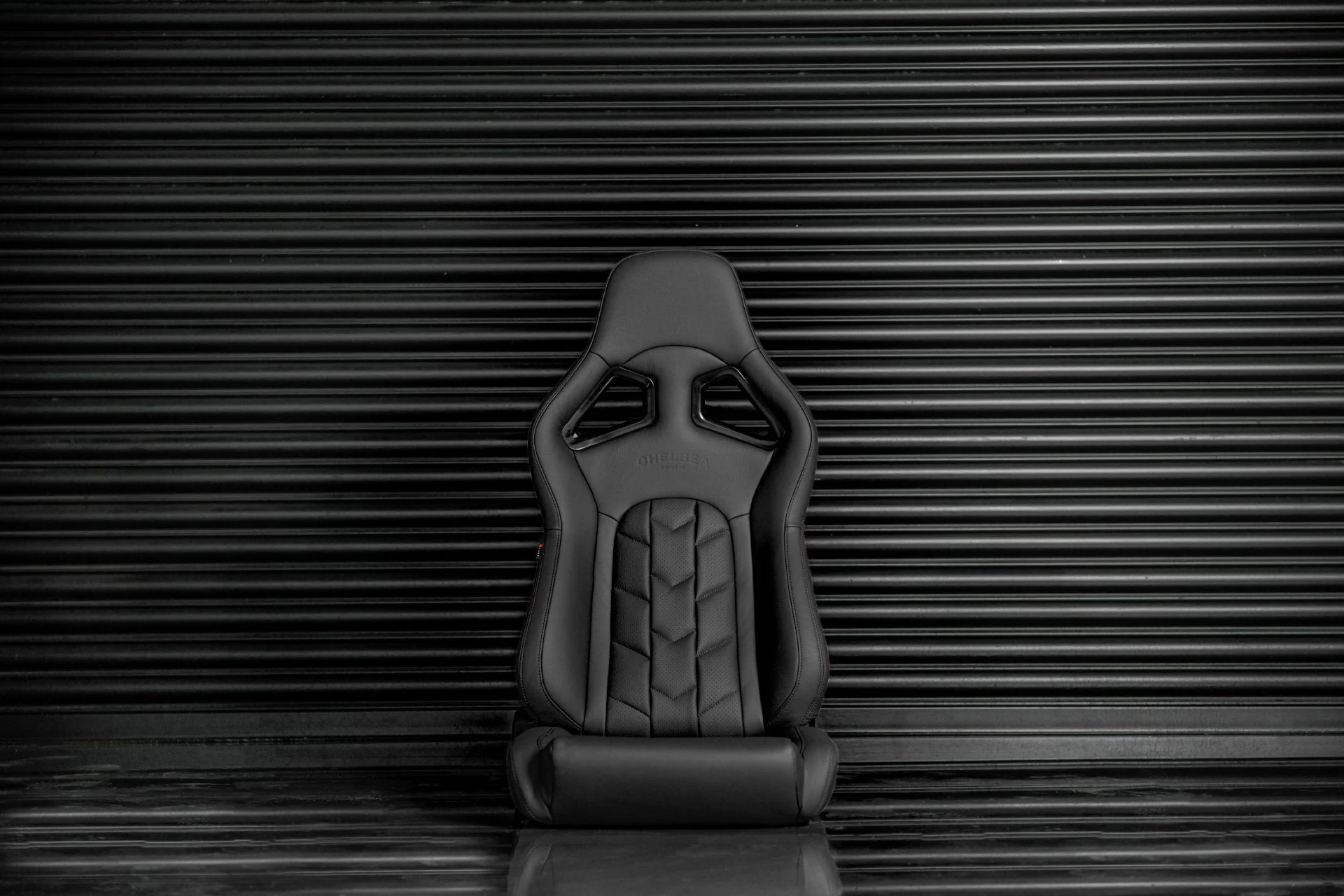 Land Rover Defender (1991-2016) Lightweight Vegan Leather Heritage Sport Seats - Pair - Image 36