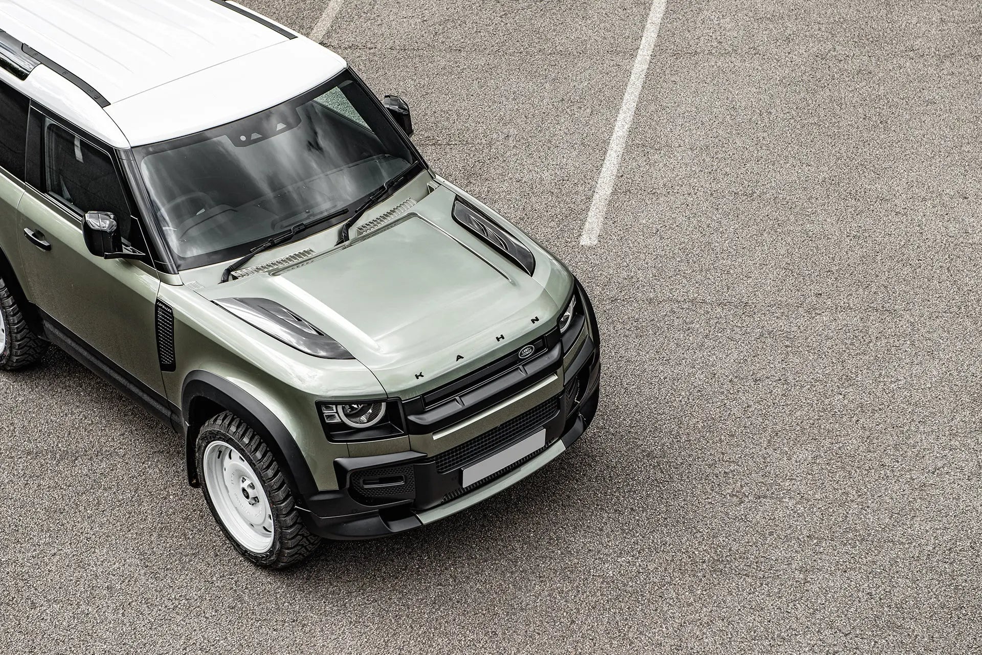 Land Rover Defender (2020 Onwards) Exposed Carbon Bonnet Vents - Image 15