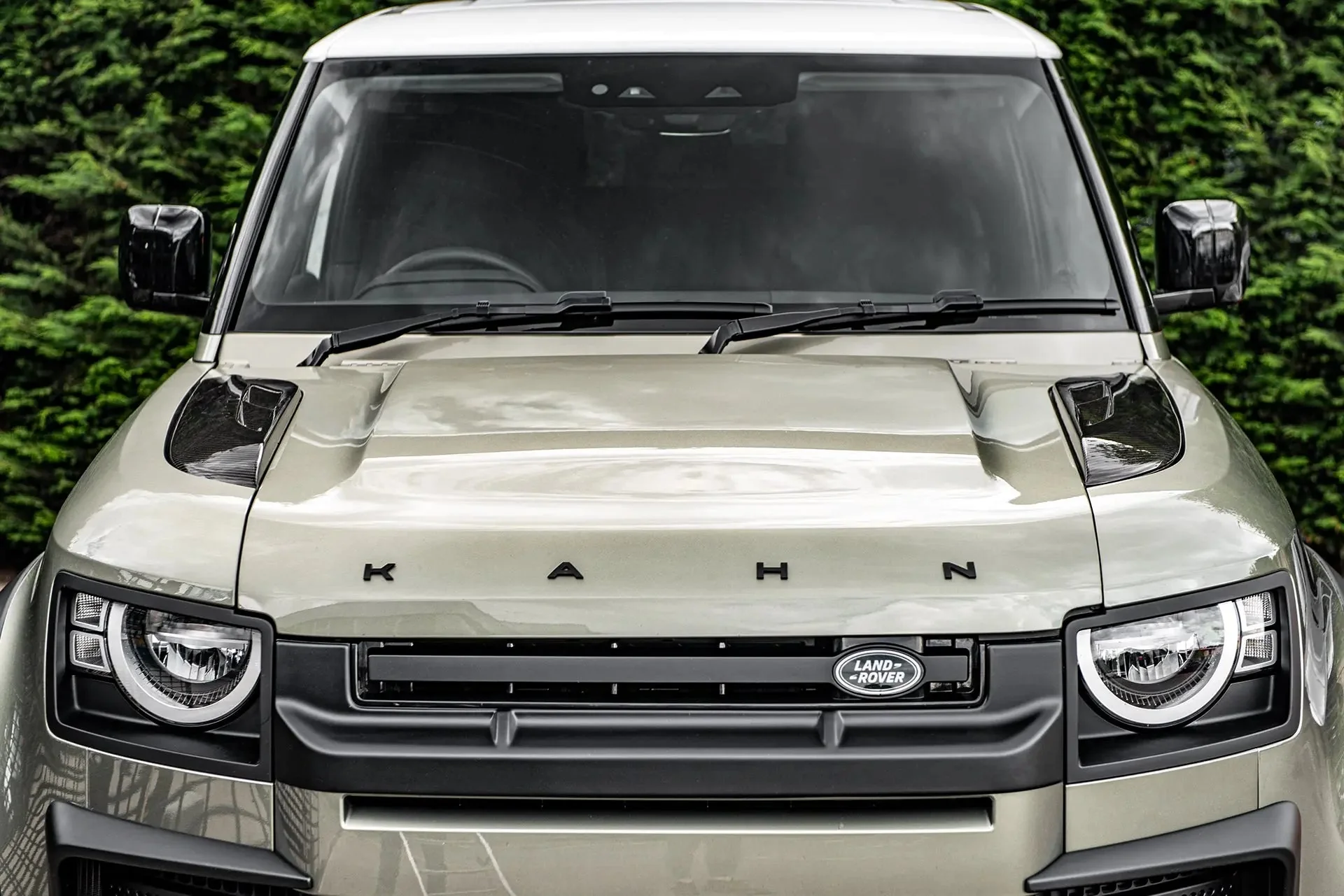 Land Rover Defender (2020 Onwards) Exposed Carbon Bonnet Vents - Image 6