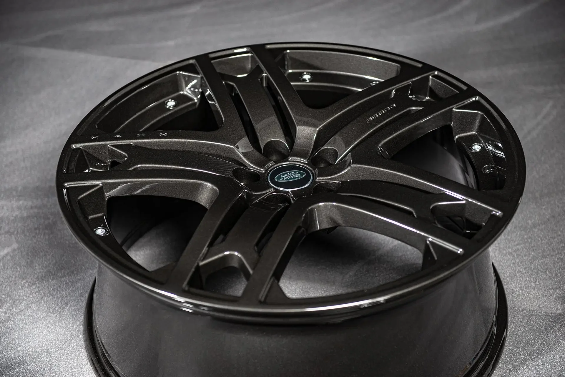 Land Rover Defender (2020 Onwards) RS-Forged Alloy Wheels - RS600 - Image 6