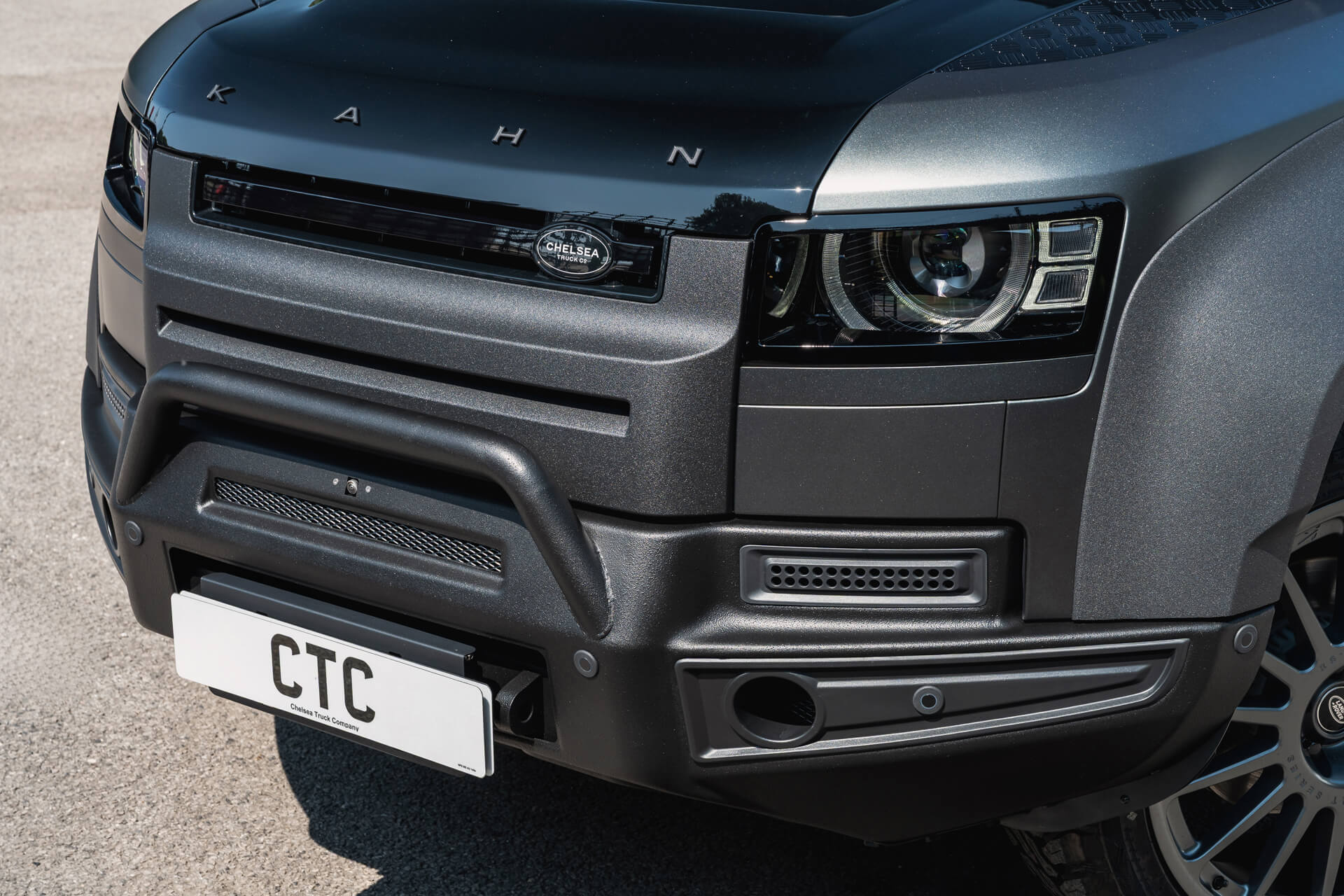 Land Rover Defender (2020 Onwards) Expedition Front Bumper with Intergrated A Bar - Image 15