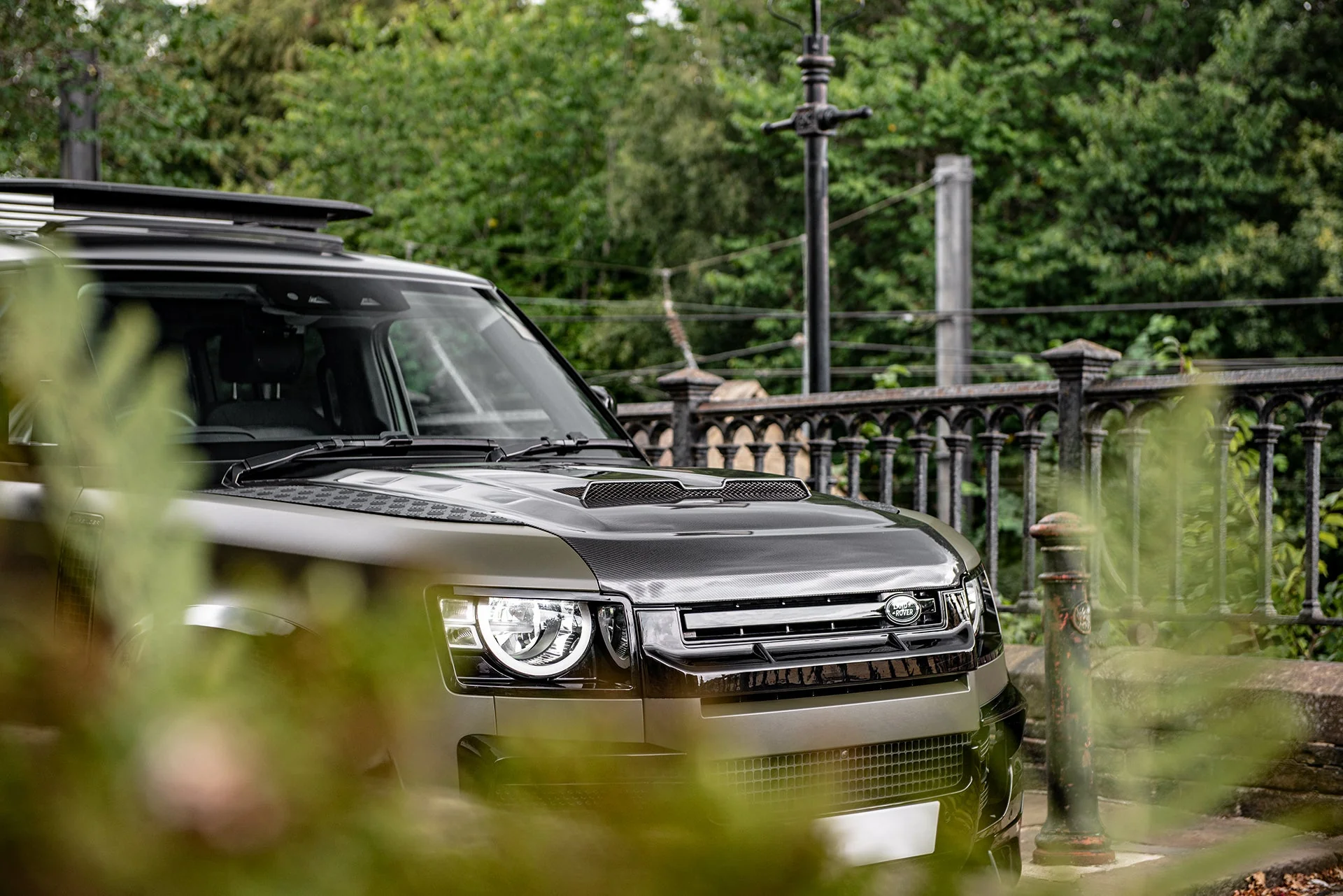 Land Rover Defender (2020 Onwards) Exposed Carbon Vented Bonnet - Image 17