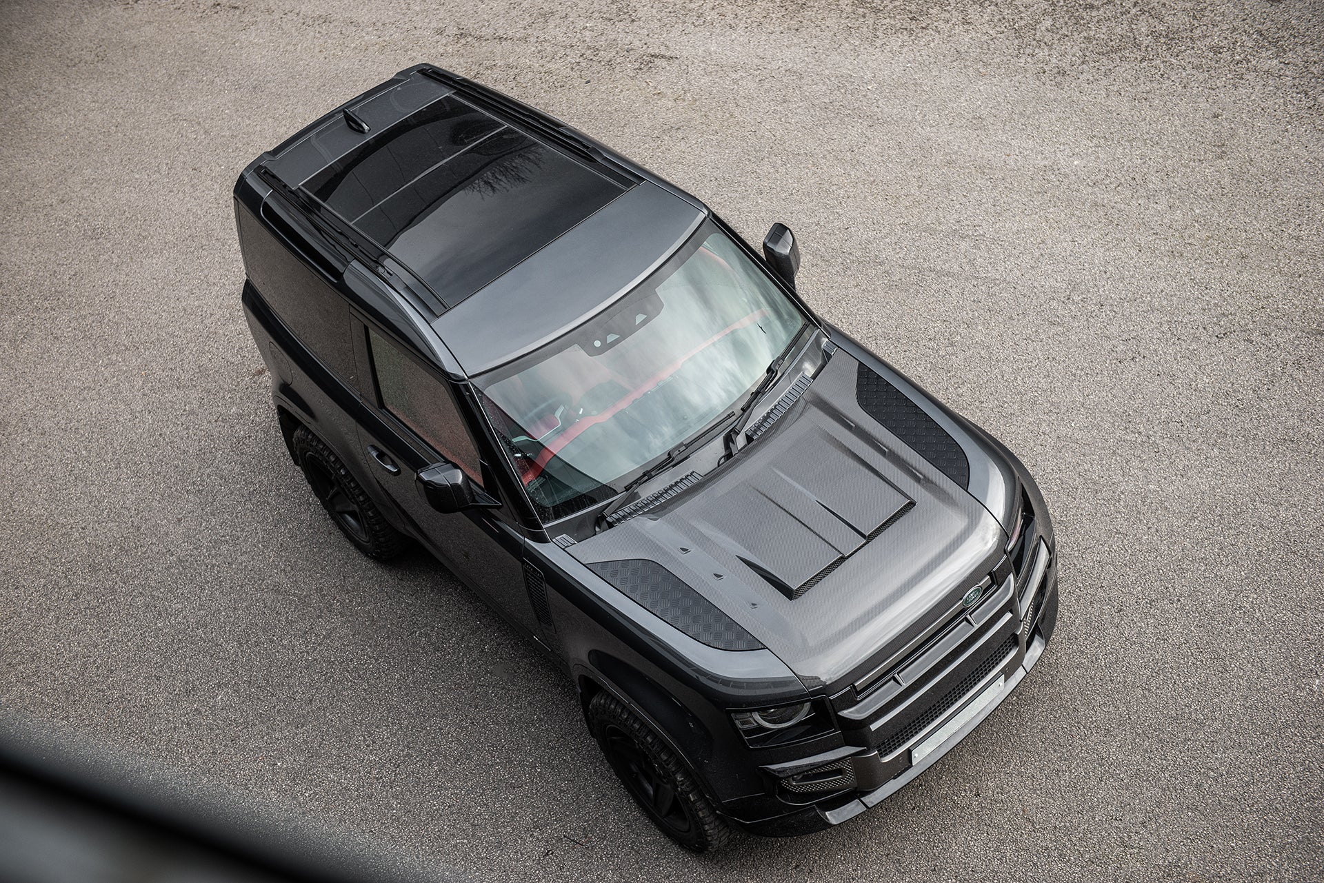 Land Rover Defender (2020 Onwards) Exposed Carbon Vented Bonnet - Image 8