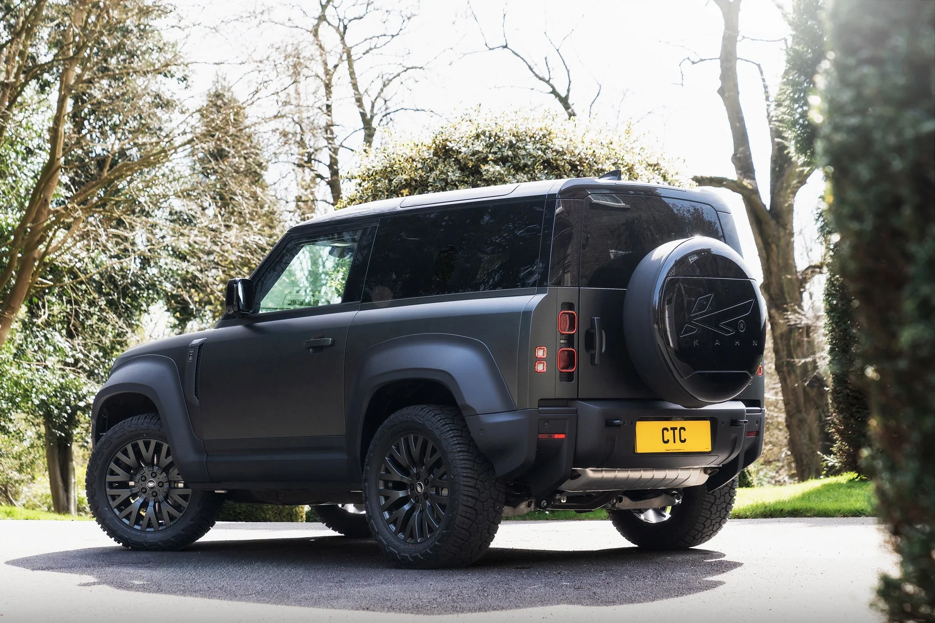 Land Rover Defender (2020 Onwards) KAHN® Hard Spare Wheel Cover - Image 5