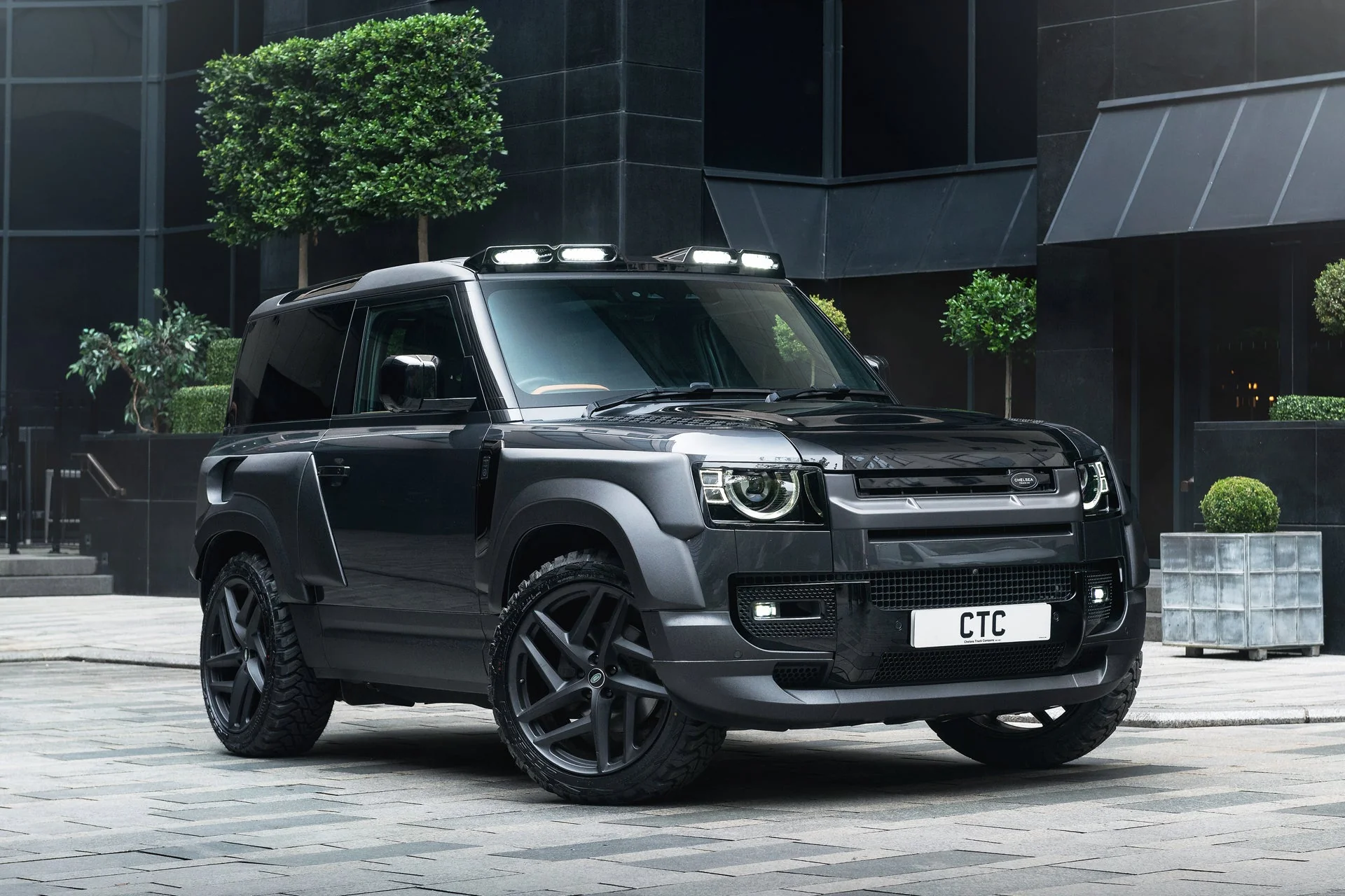 Land Rover Defender (2020 Onwards) Quad Roof Shield with LED Lights - Image 2