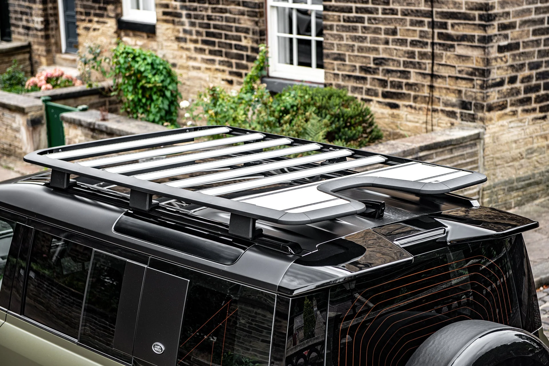 Land Rover Defender (2020 Onwards) Large Rear Roof Wing - Image 33