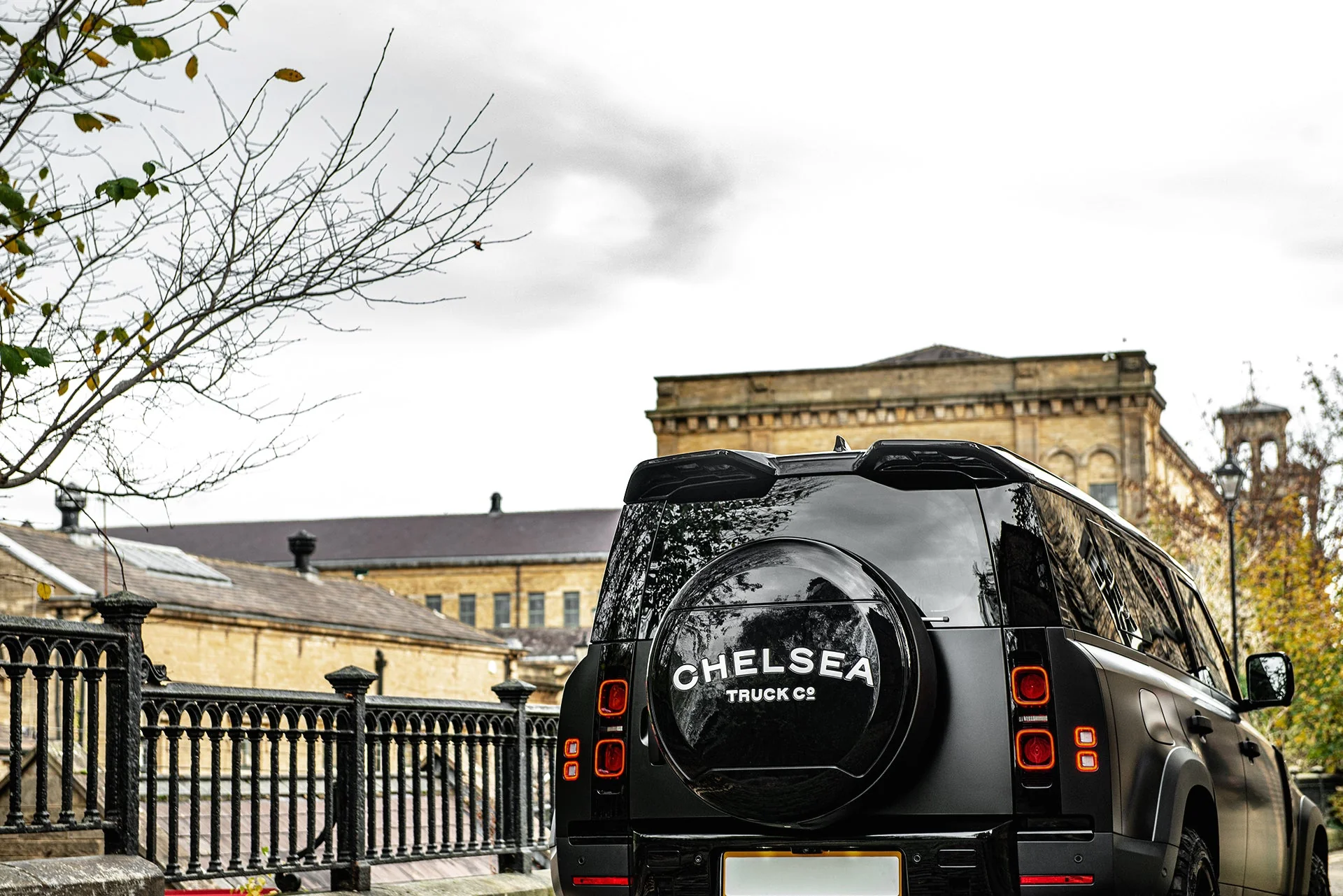 Land Rover Defender (2020 Onwards) Large Rear Roof Wing - Image 41