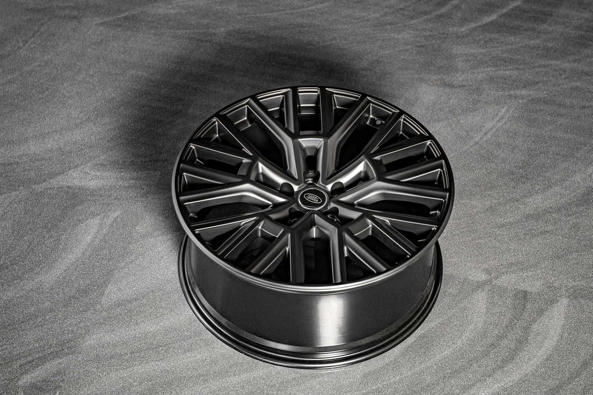 Land Rover Defender (2020 Onwards) Alloy Wheels - RS 3.0 - Image 25