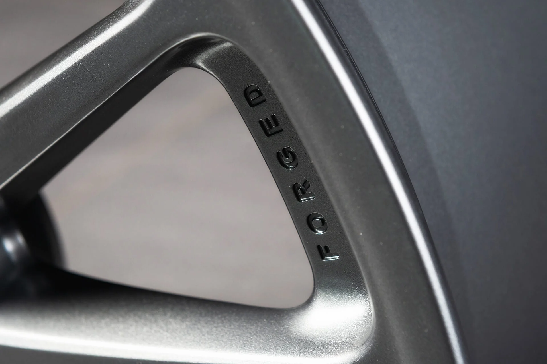 Land Rover Defender (2020 Onwards) Forged Alloy Wheels - RS 300 - Image 23