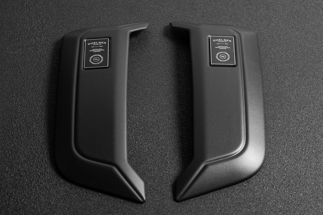 Land Rover Defender (2020 Onwards) Side Vents and CTC Badges (Matte) - Image 15