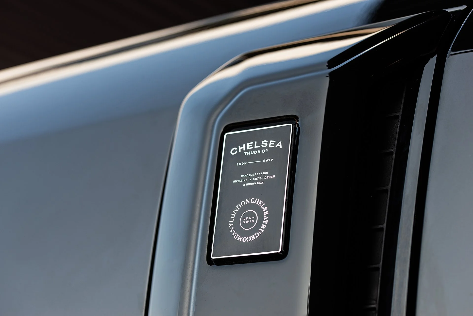 Land Rover Defender (2020 Onwards) Side Vents and CTC Badges (Matte) - Image 20