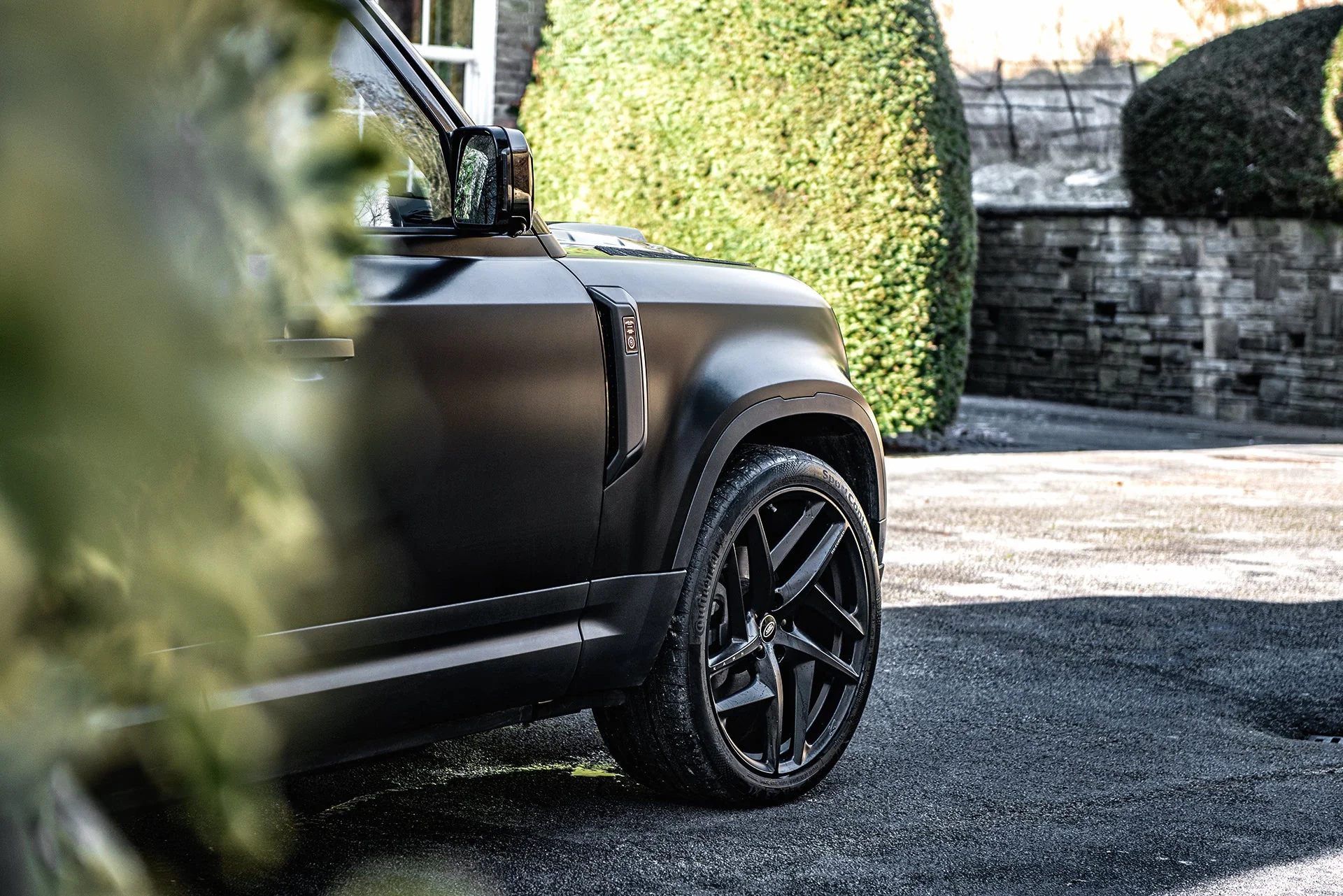 Land Rover Defender (2020 Onwards) Side Vents and CTC Badges (Matte) - Image 27