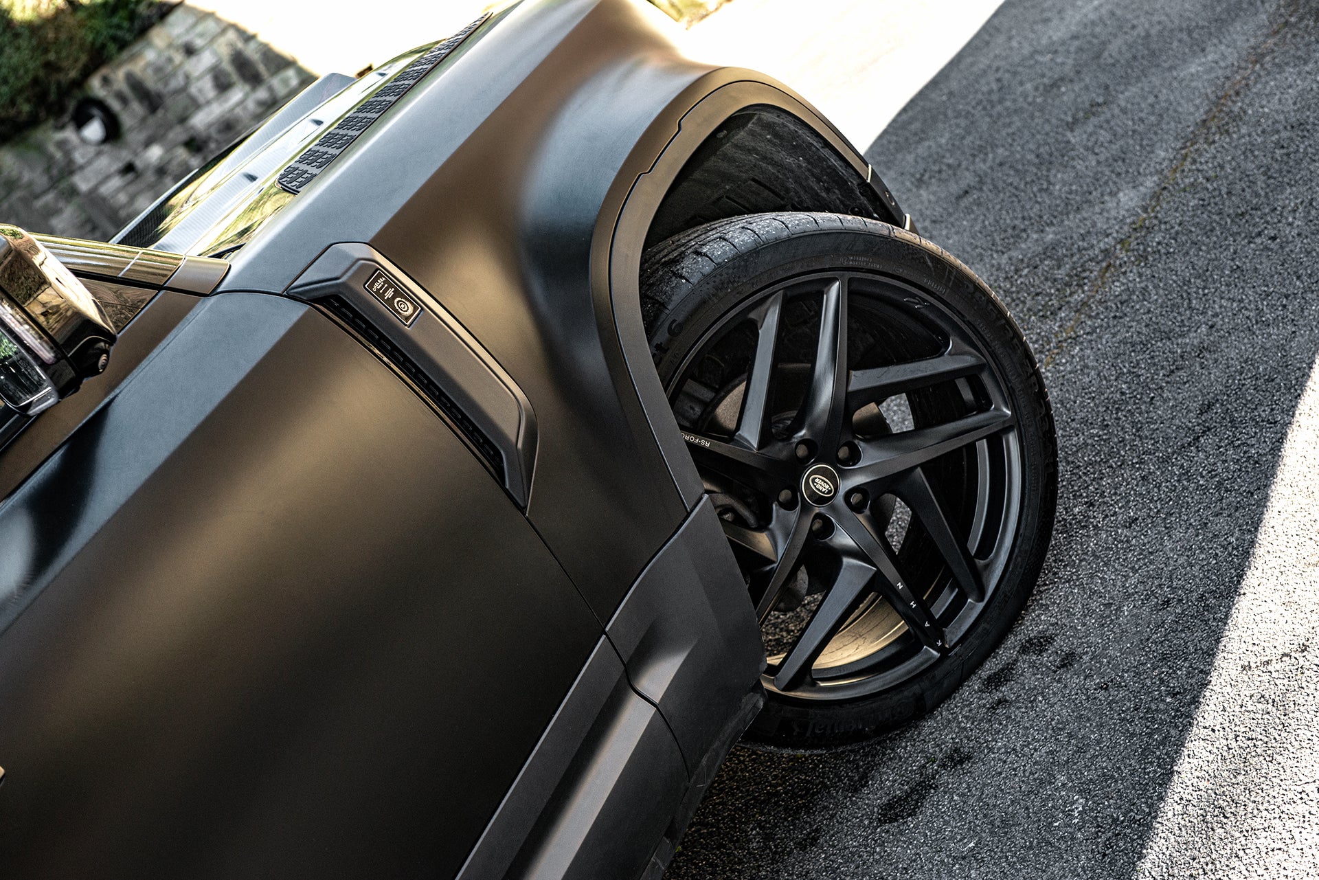 Land Rover Defender (2020 Onwards) Side Vents and CTC Badges (Matte) - Image 28