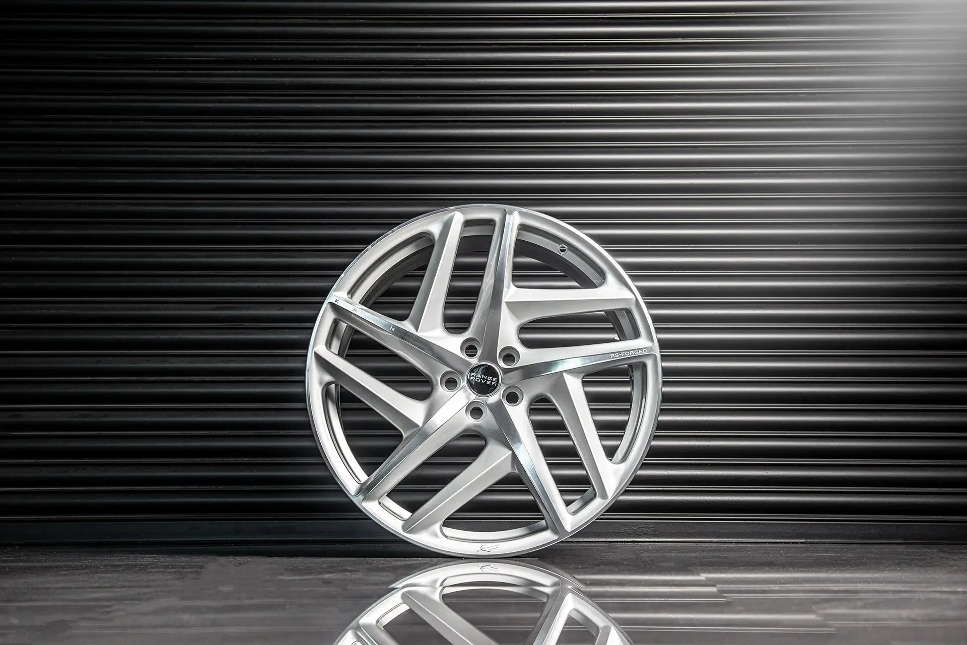Land Rover Defender (2020 Onwards) RS-Forged Alloy Wheels - Type 52 - Image 3